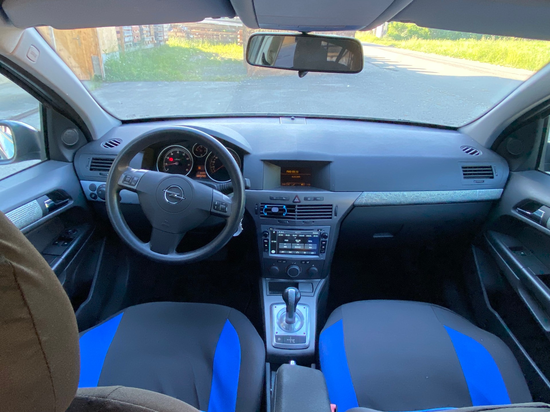 OPEL ASTRA-image-3