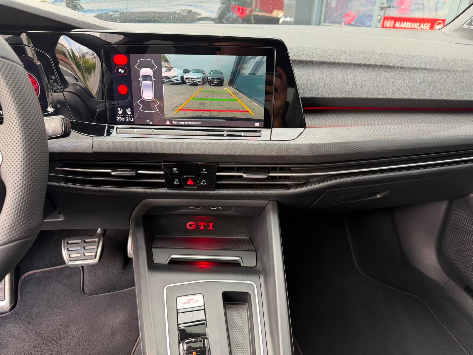 VW Golf 2.0 TSI GTI DSG-image-10
