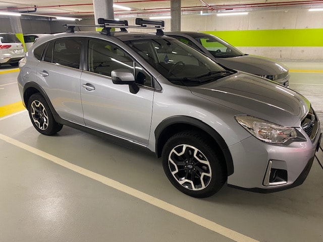 SUBARU 2.0i Swiss Two-image-0