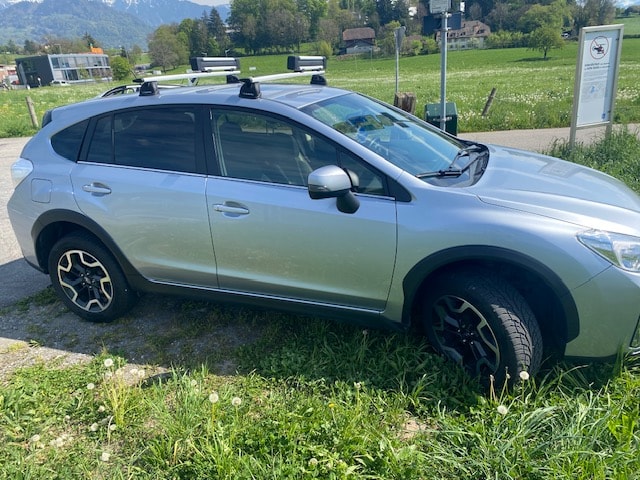 SUBARU 2.0i Swiss Two-image-2