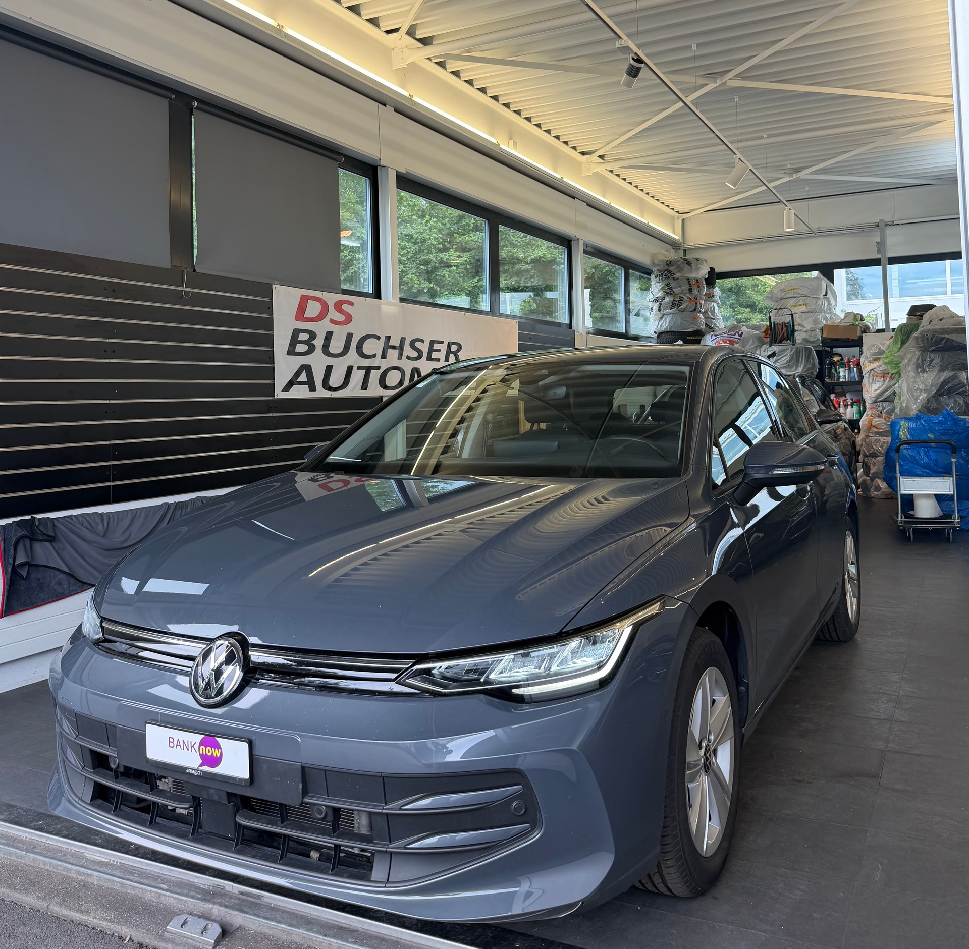 VW Golf VIII 1.5 eTSI Life DSG-image-1