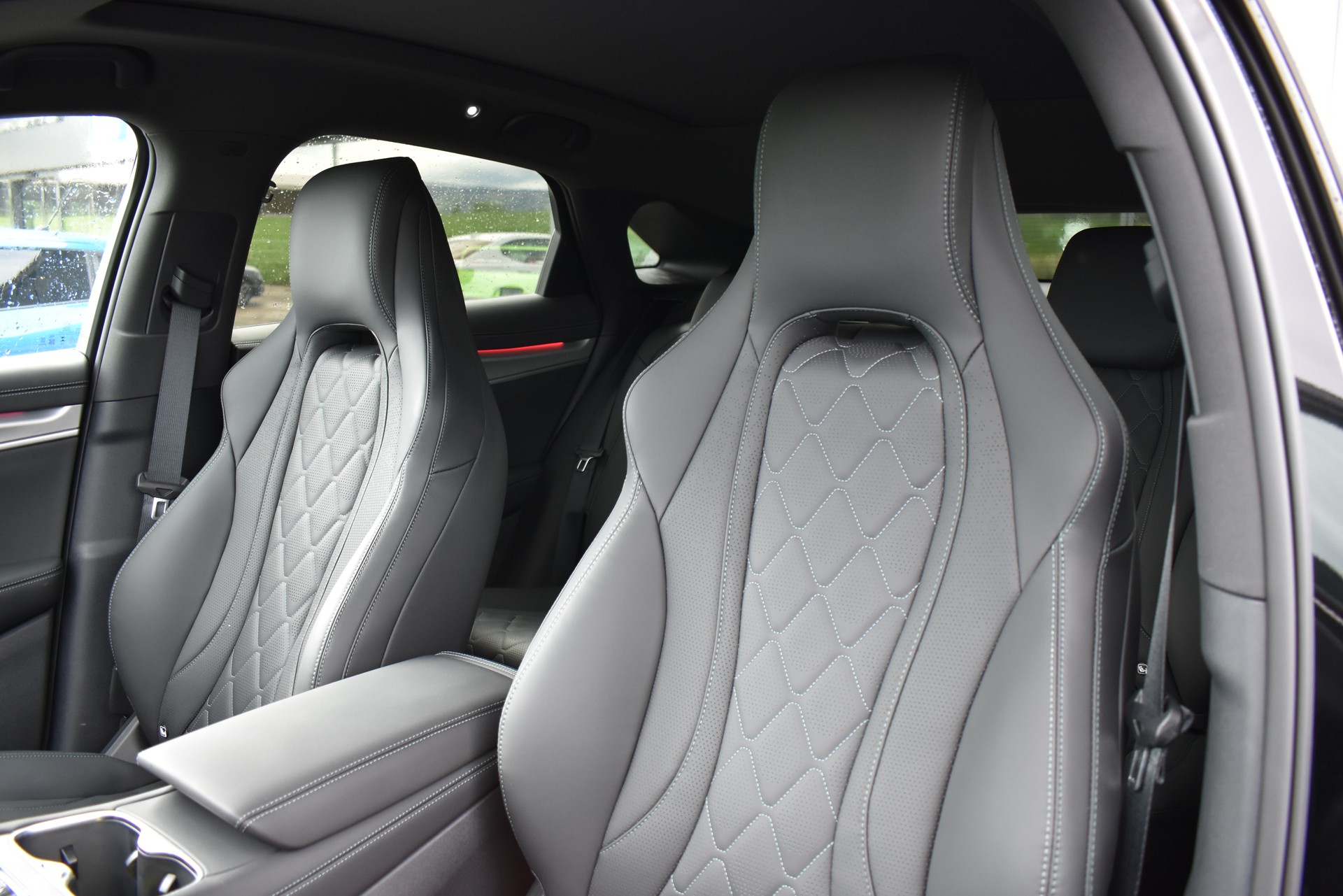 BYD Sealion 7 91,3 kWh Excellence AWD-image-11