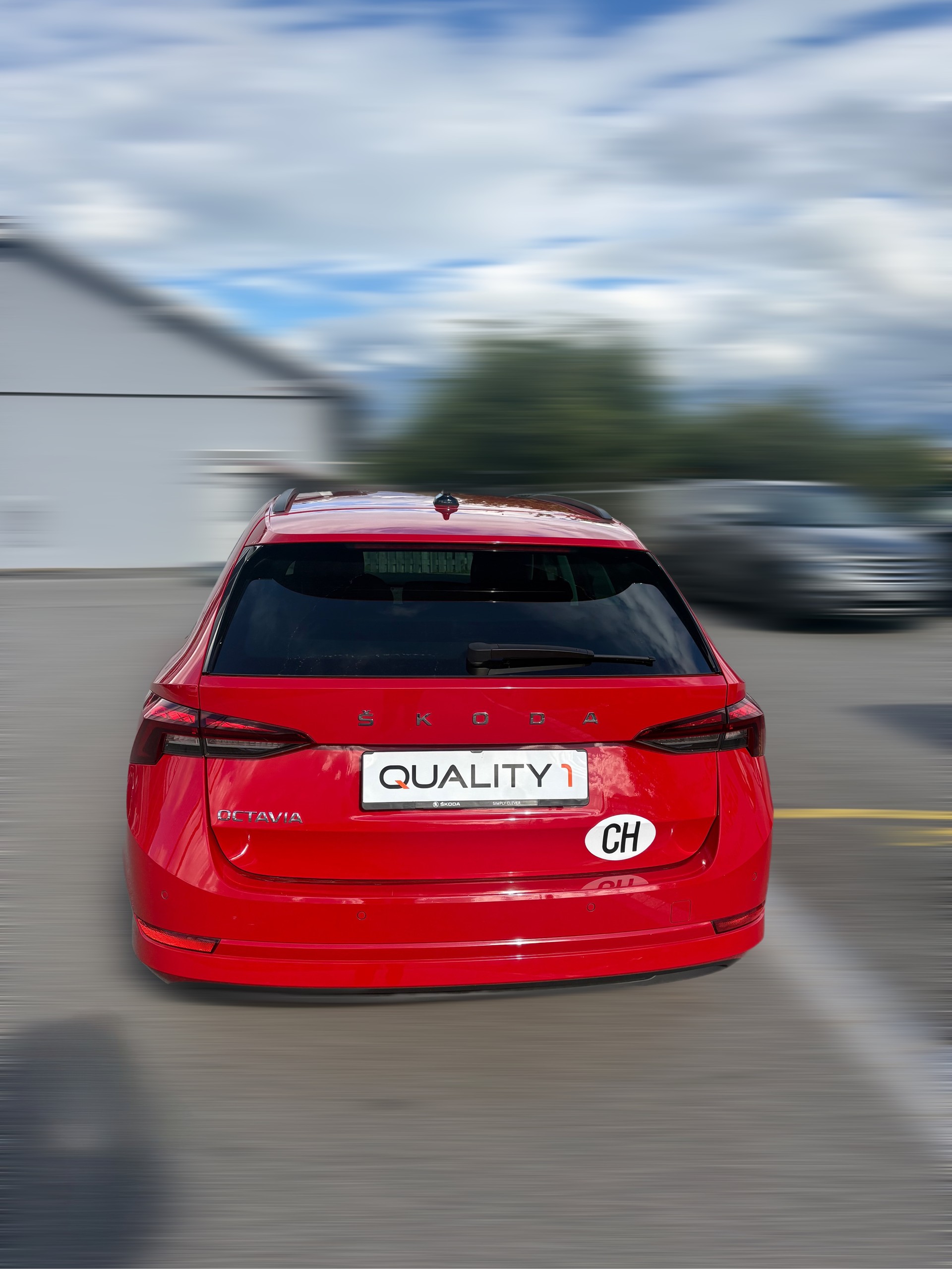 SKODA Octavia Combi 2.0 TDI DSG Style-image-2