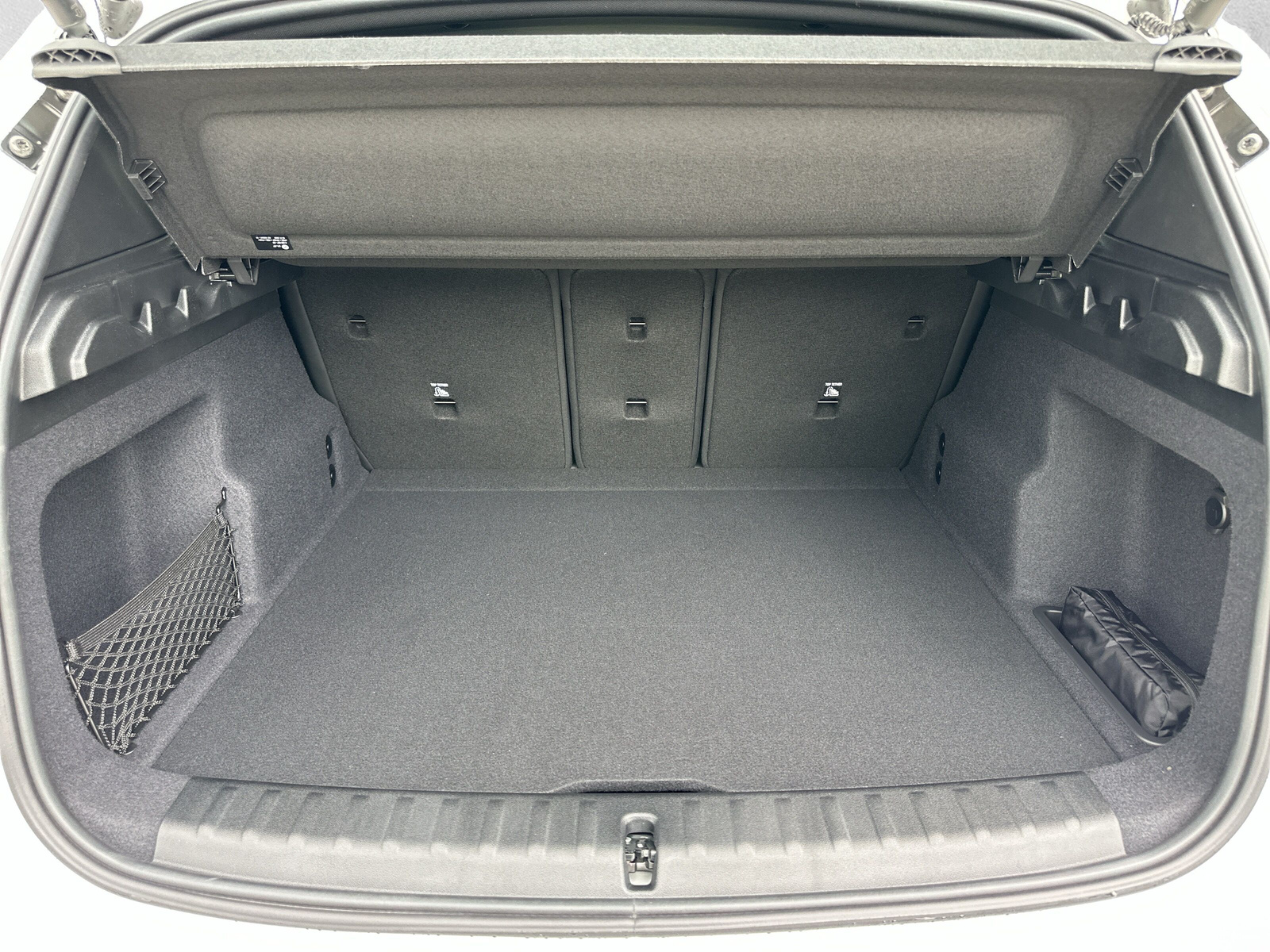 BMW X1 xDrive 23i 48V M Sport-image-10