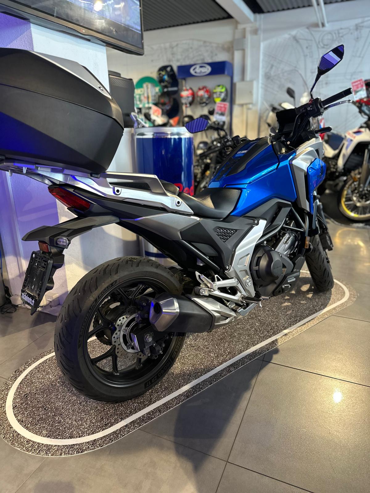 HONDA NC 750 X DCT (35kW)-showroom-element-2