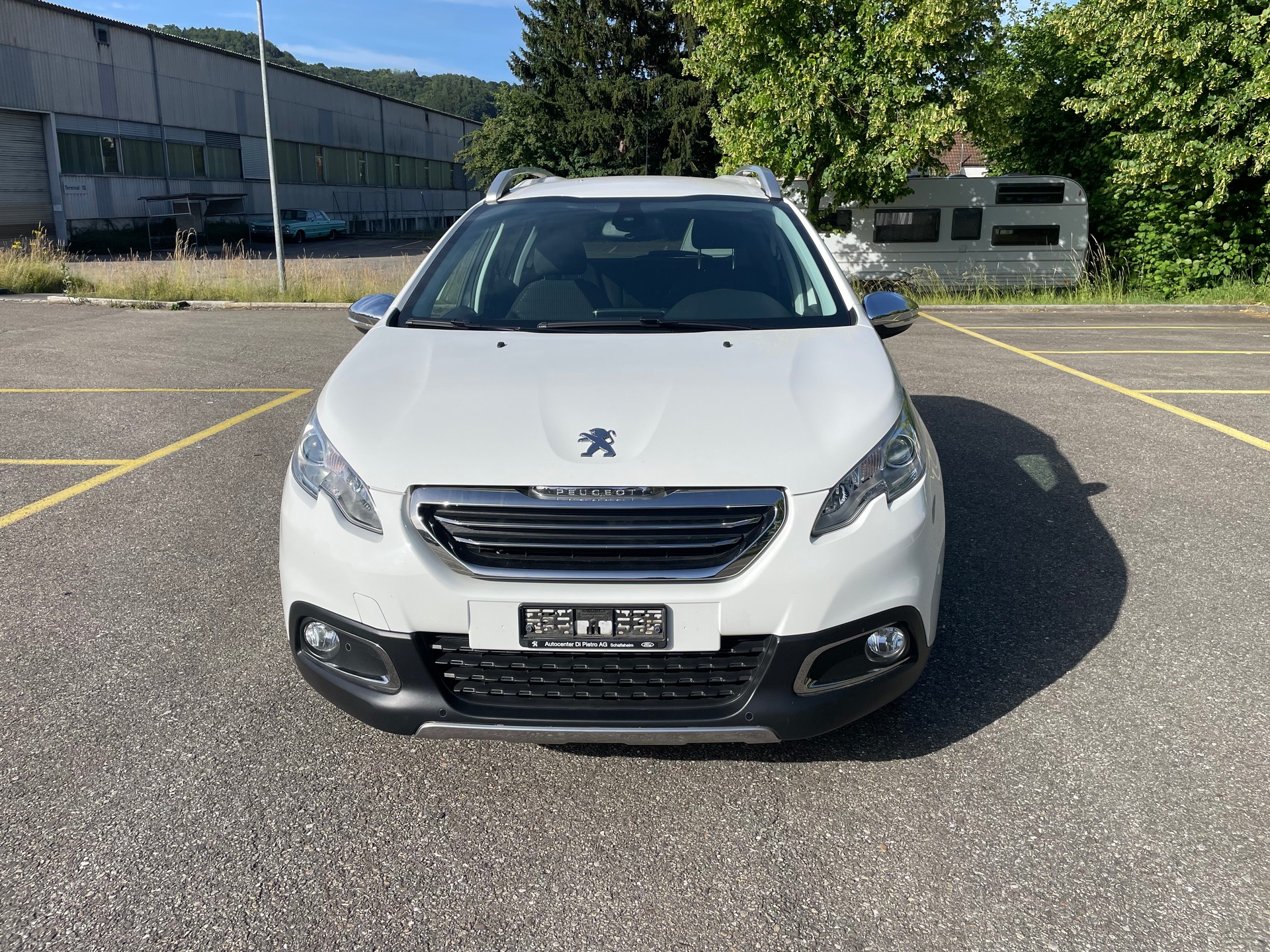 PEUGEOT 2008 1.6 VTI Active-image-1