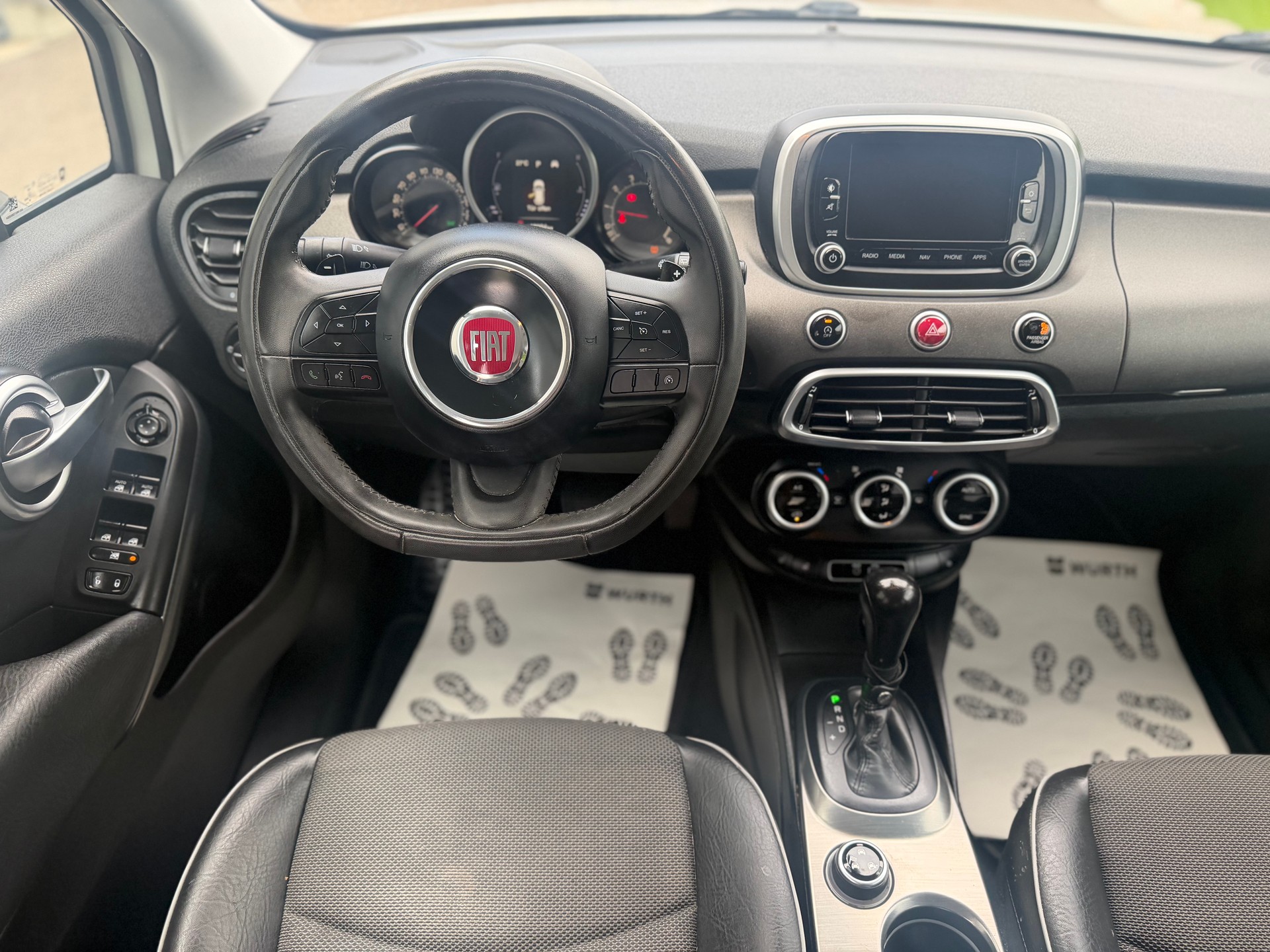FIAT 500X 1.4T Cross Plus 4x4 Automatic-image-7