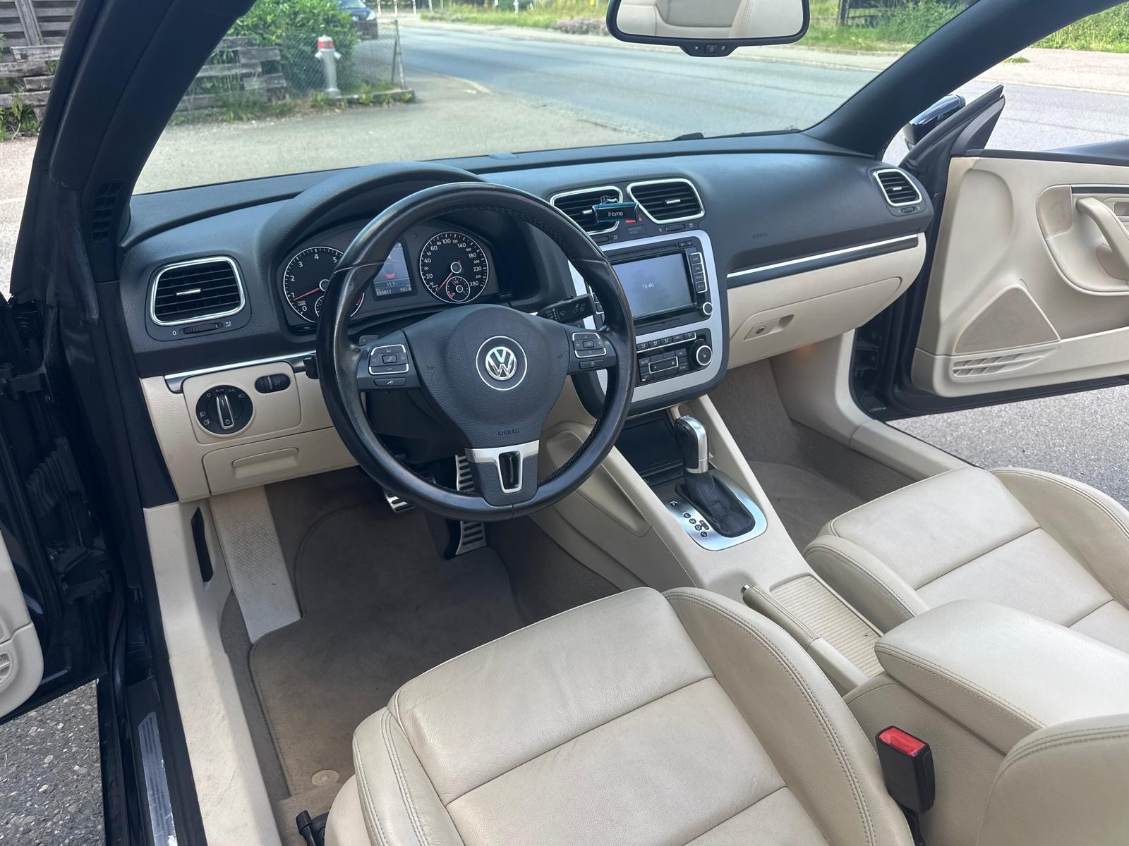 VW Eos 2.0 TSI DSG-image-13