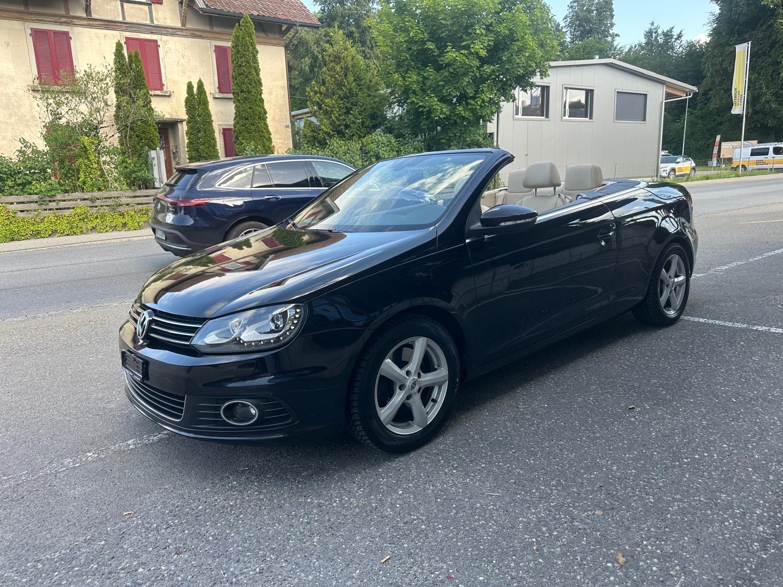 VW Eos 2.0 TSI DSG-image-2
