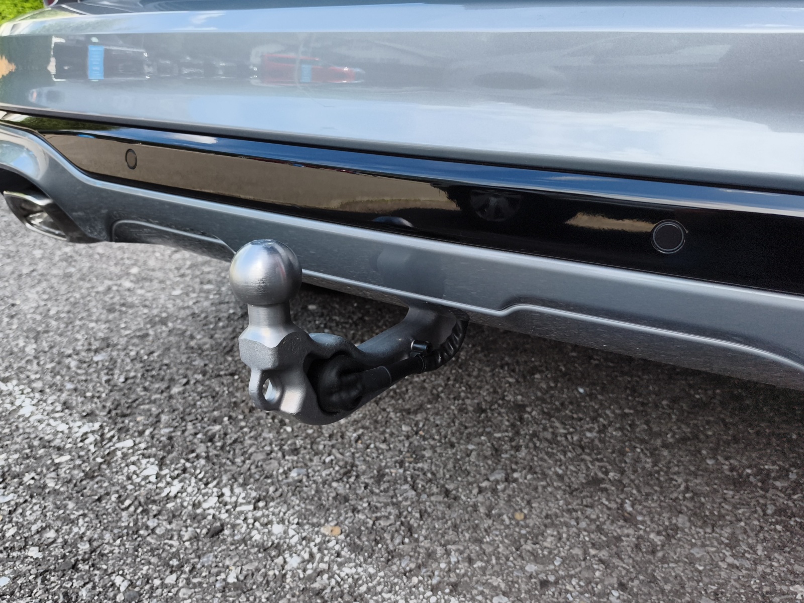 FORD Kuga 2.5 Hybrid Sound Edition 4x4-image-15