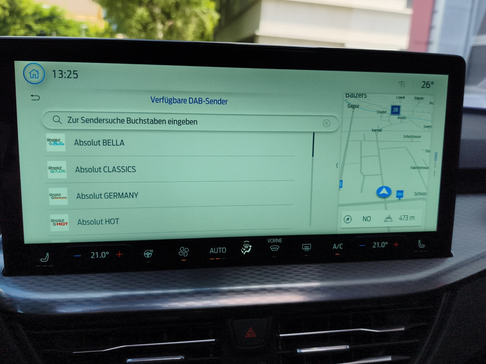 FORD Kuga 2.5 Hybrid Sound Edition 4x4-image-22