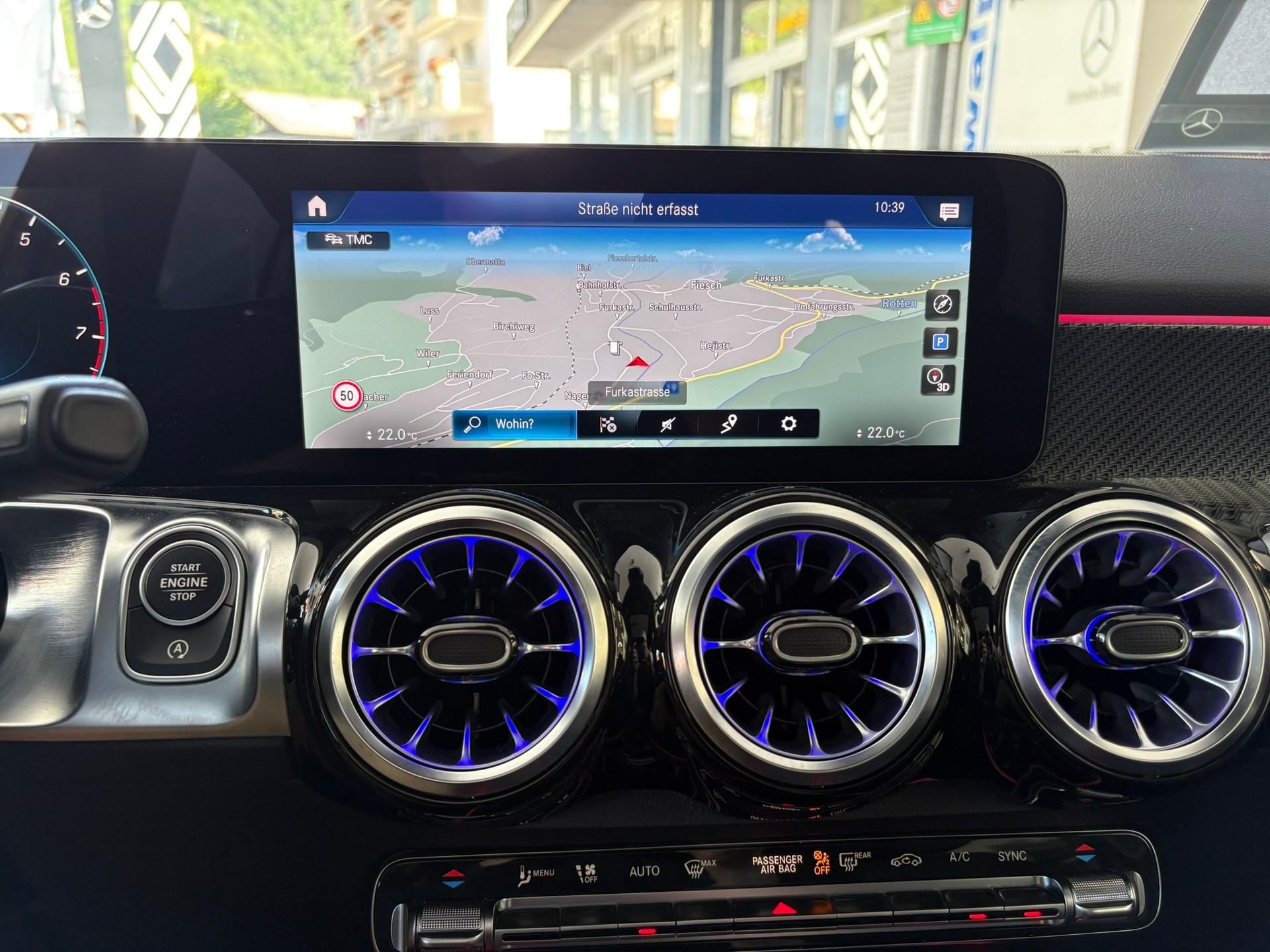 MERCEDES-BENZ GLB 250 4Matic 8G-Tronic-image-10