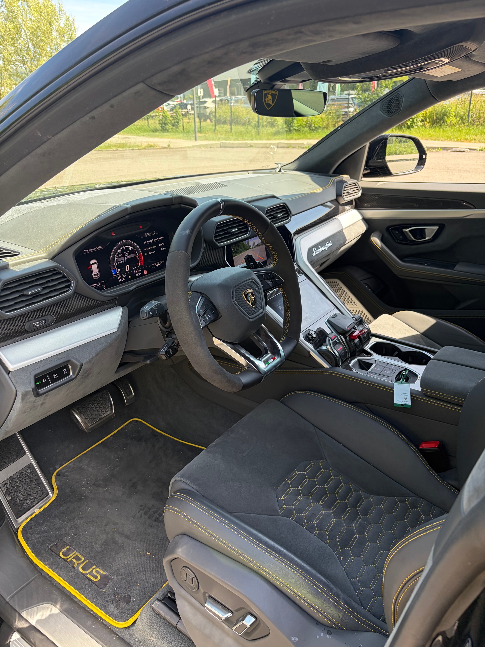 LAMBORGHINI 4.0-image-1