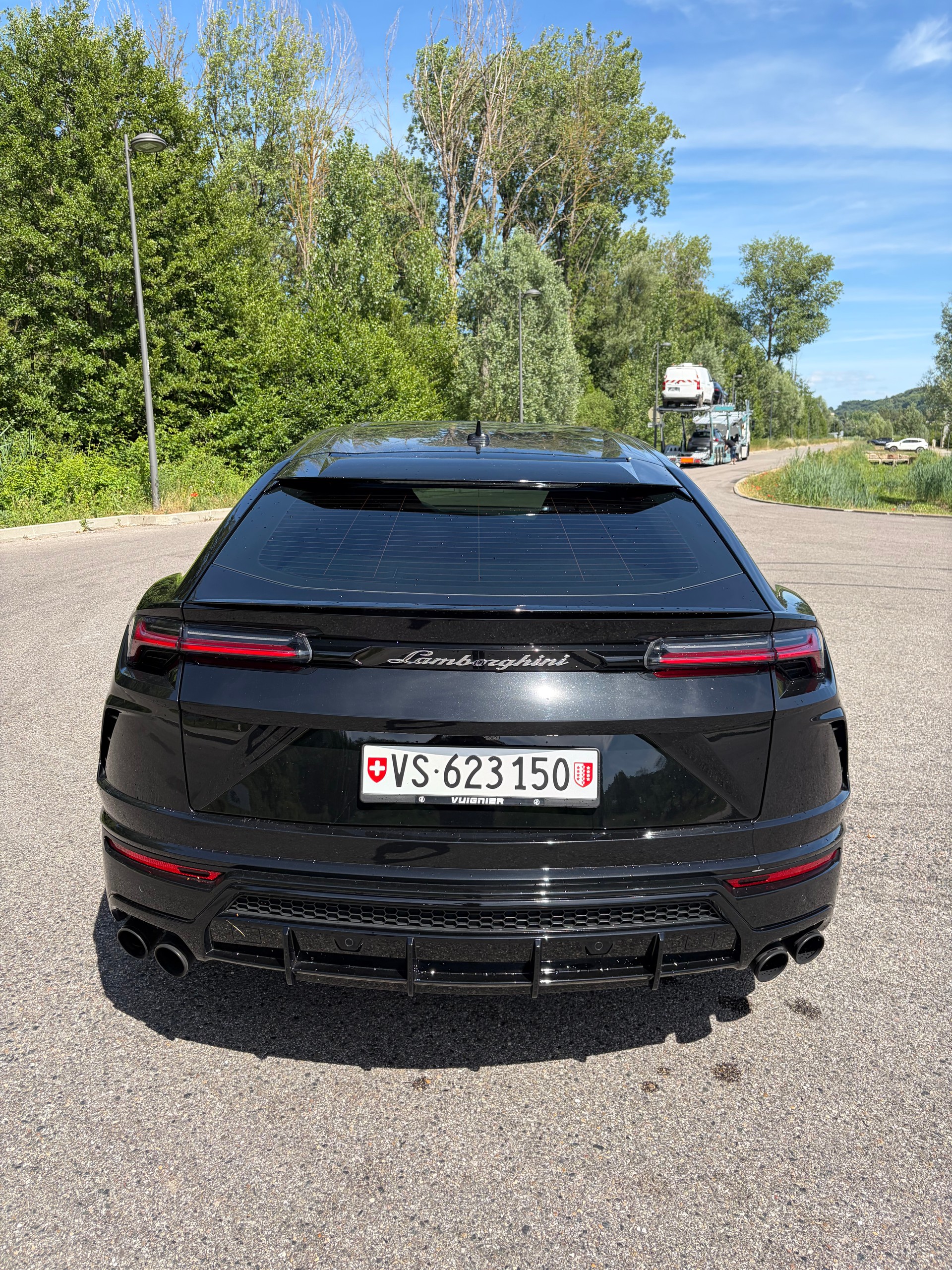 LAMBORGHINI 4.0-image-3