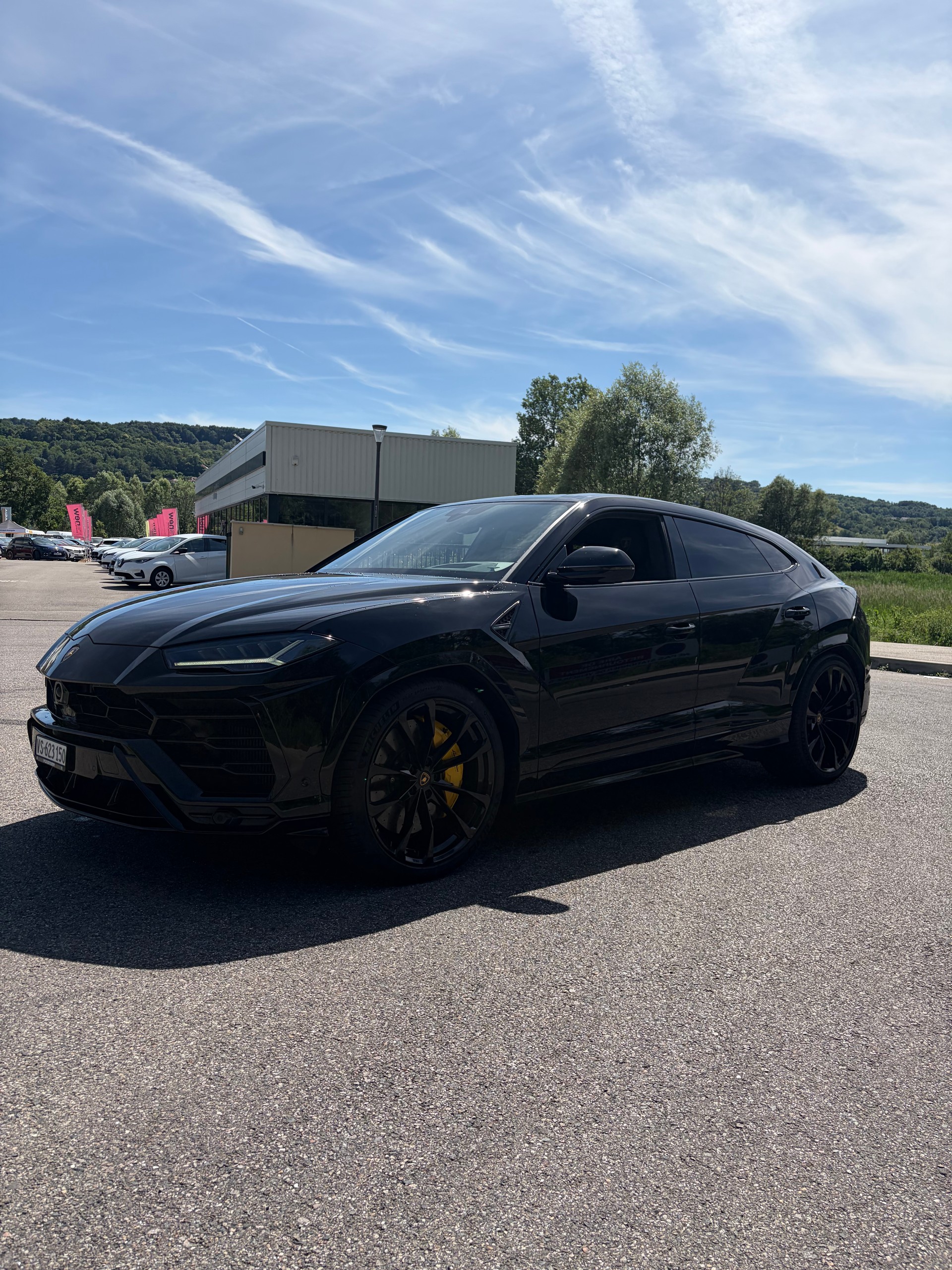 LAMBORGHINI 4.0-image-2