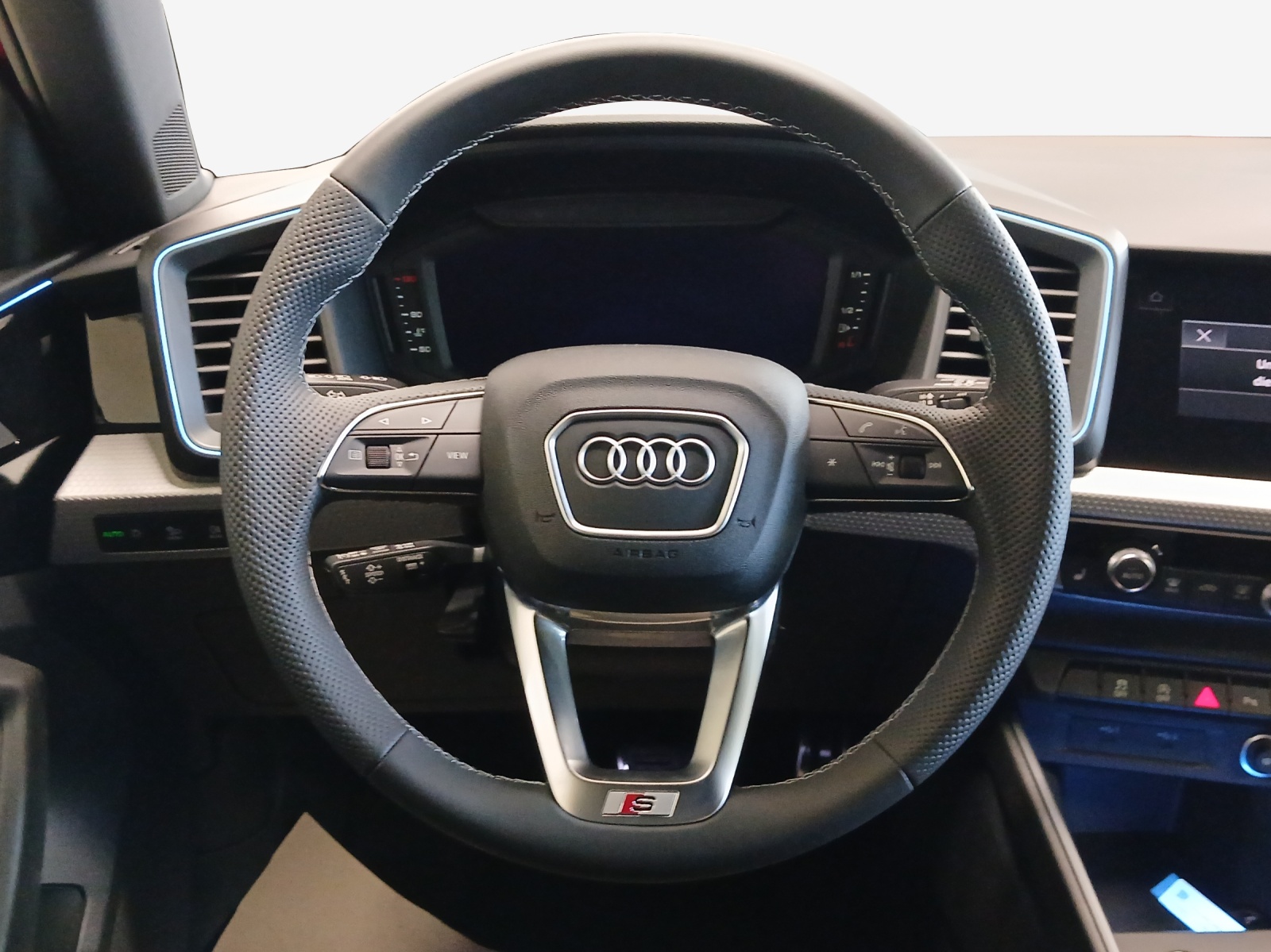 AUDI A1 Sportback 30 TFSI S Line Attraction S-tronic-image-9