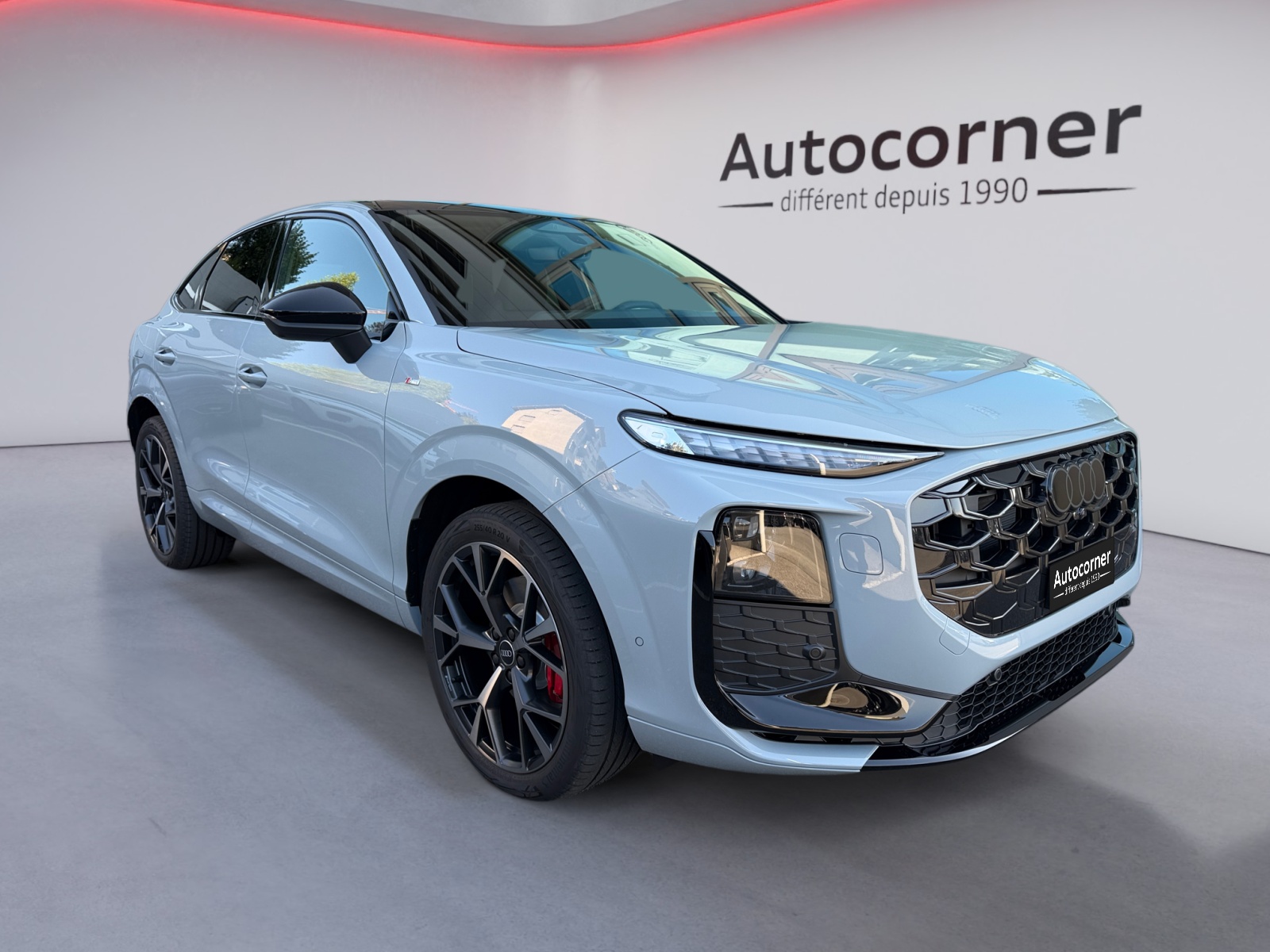 AUDI Q3 Sportback TFSI quattro 195 kW S tronic-image-0