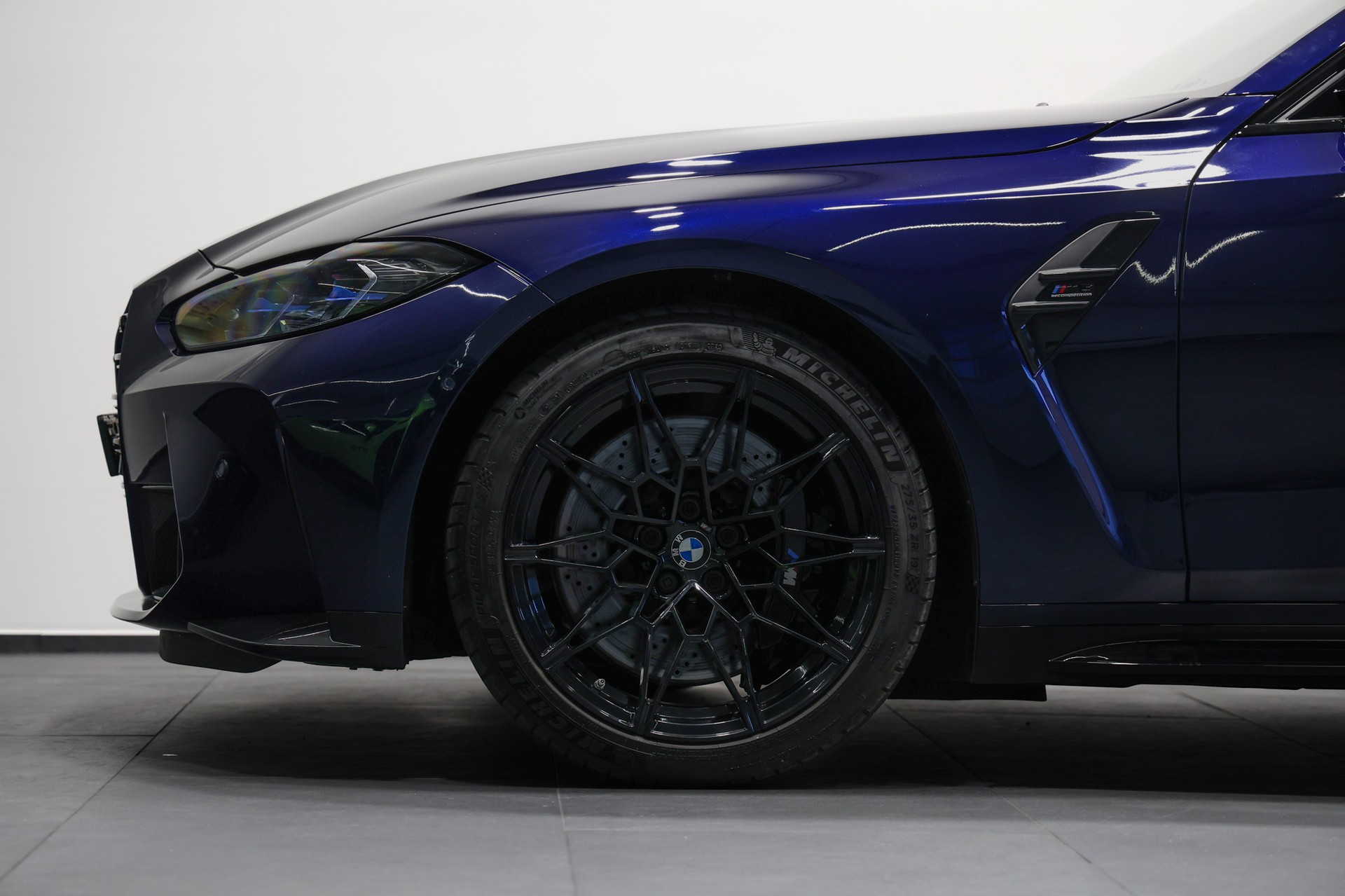 BMW M3 Touring xDrive Competition M-image-13