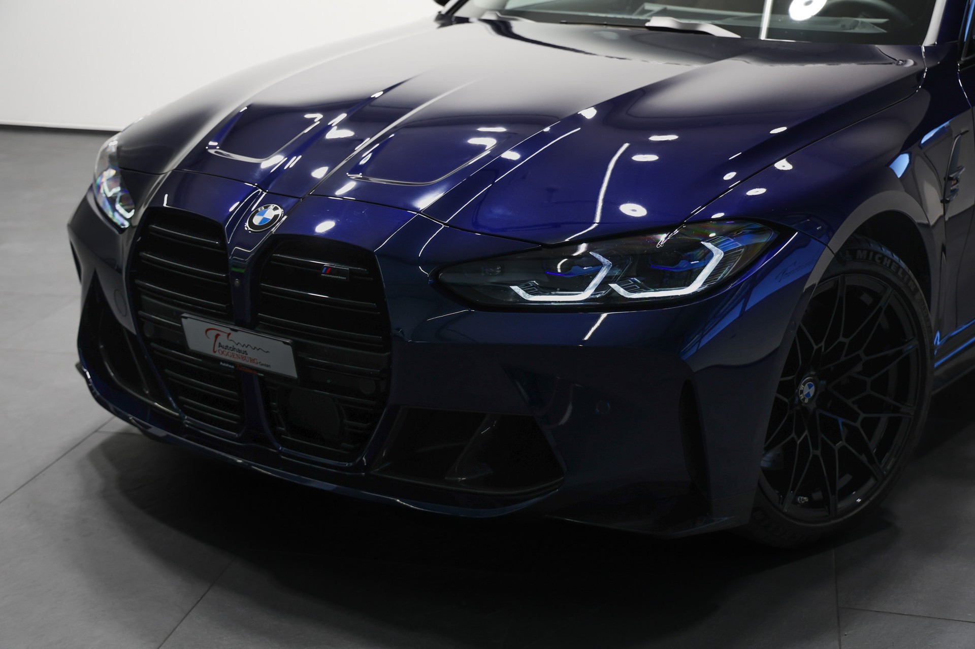 BMW M3 Touring xDrive Competition M-image-8