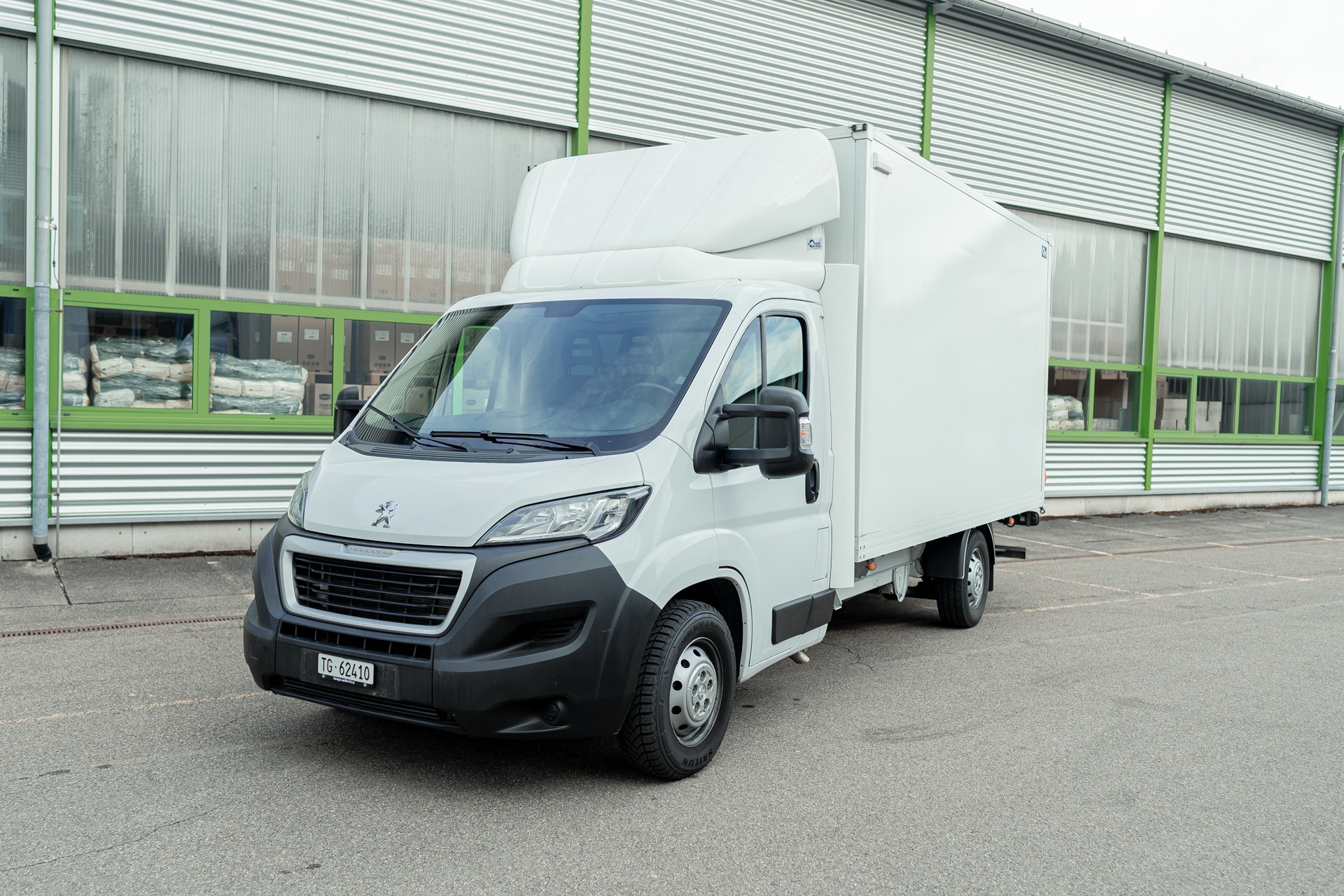 PEUGEOT 2.2 BlueHDi 165-image-0