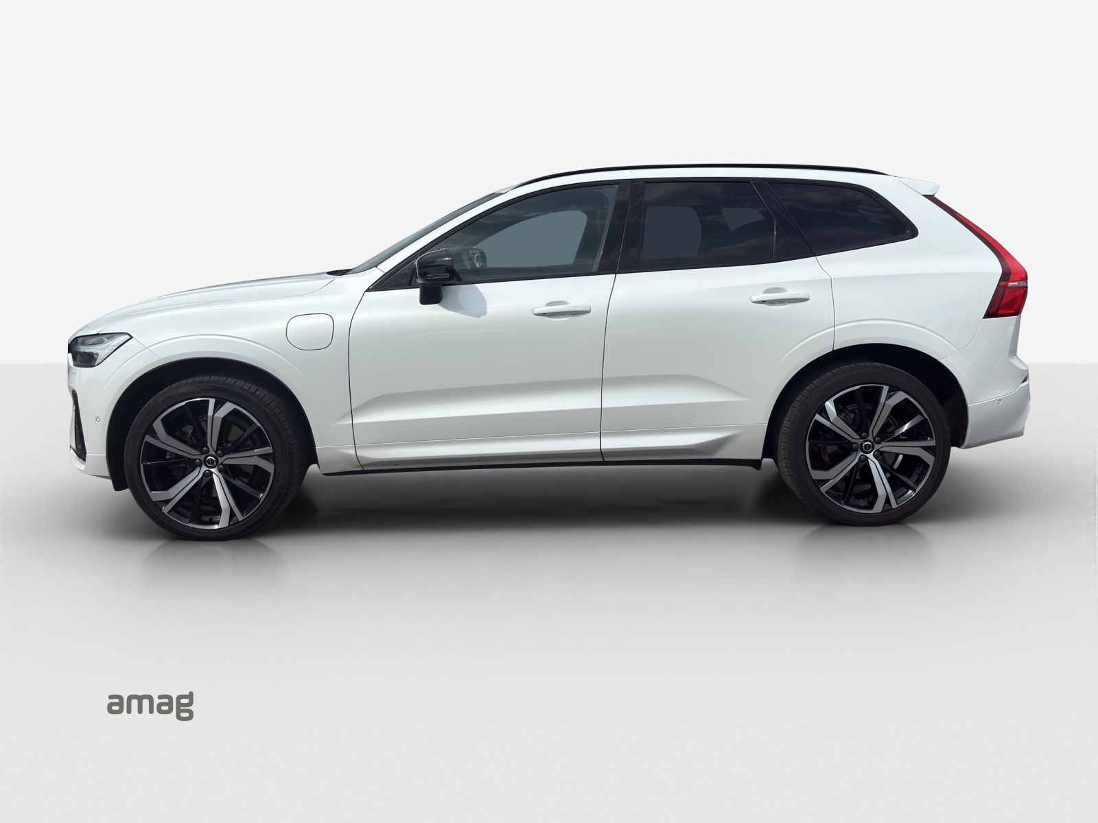VOLVO XC60 T6 eAWD R-Design Geartronic-image-1
