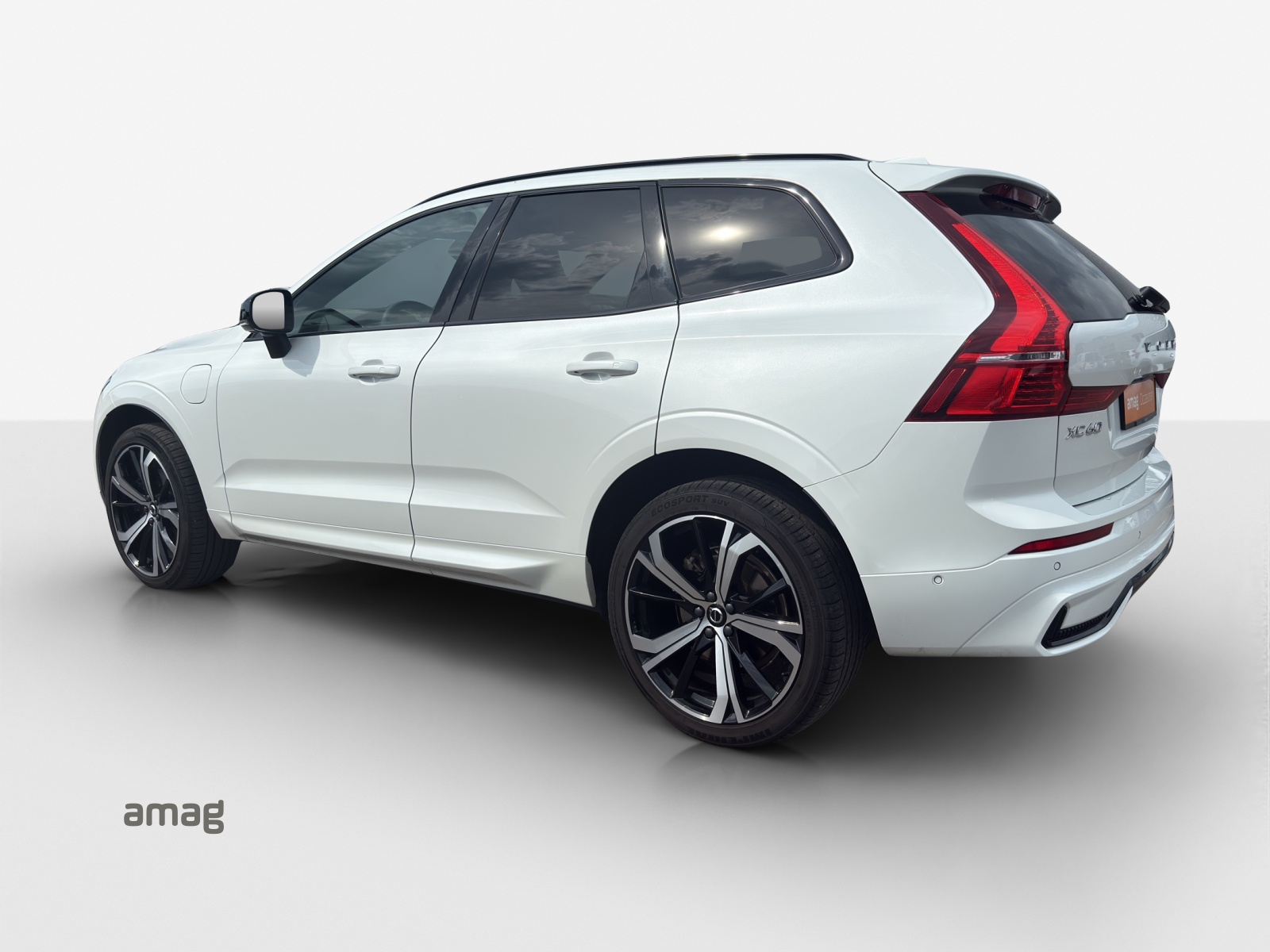 VOLVO XC60 T6 eAWD R-Design Geartronic-image-2