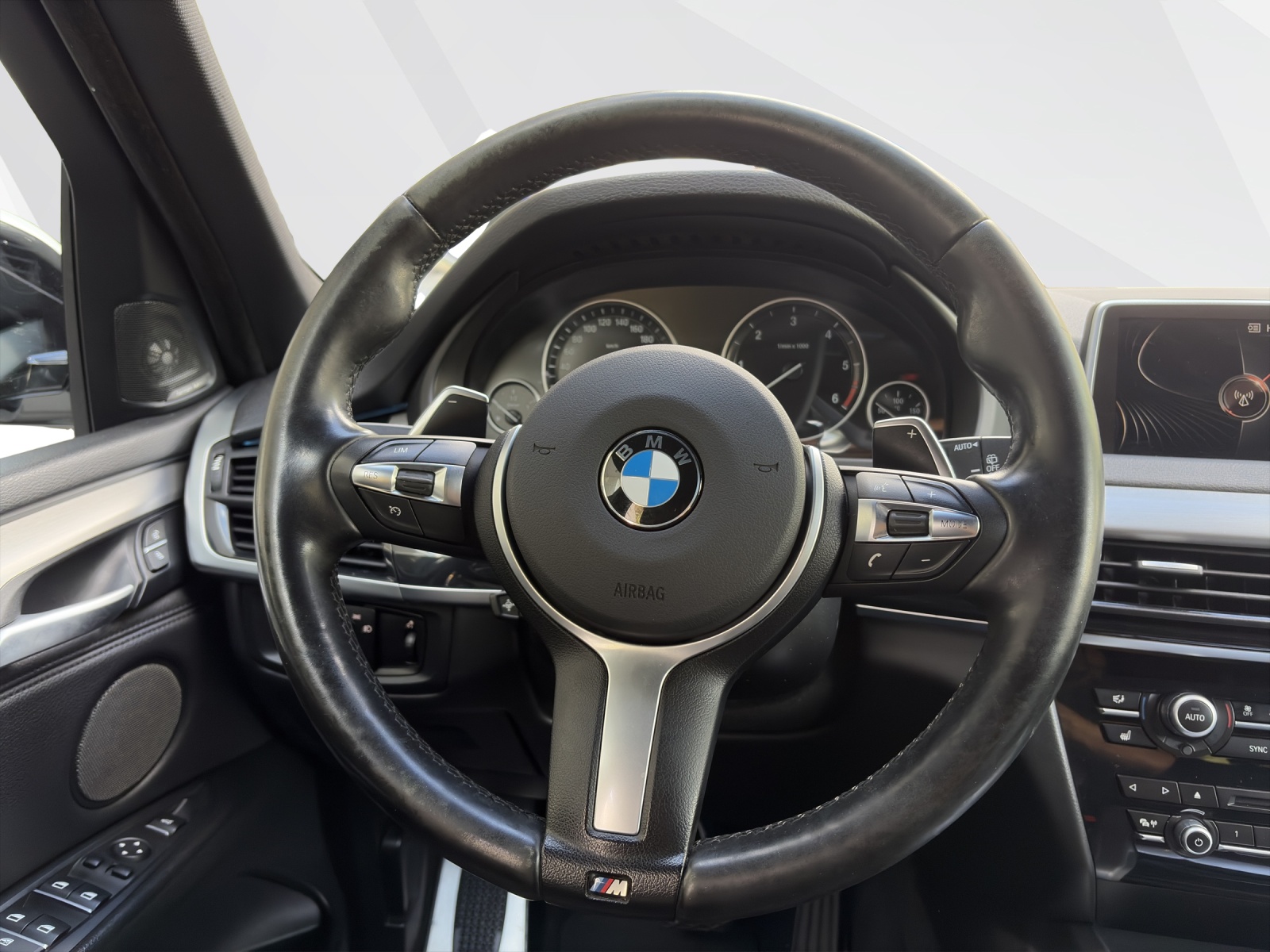 BMW X5 30d xDrive-image-11