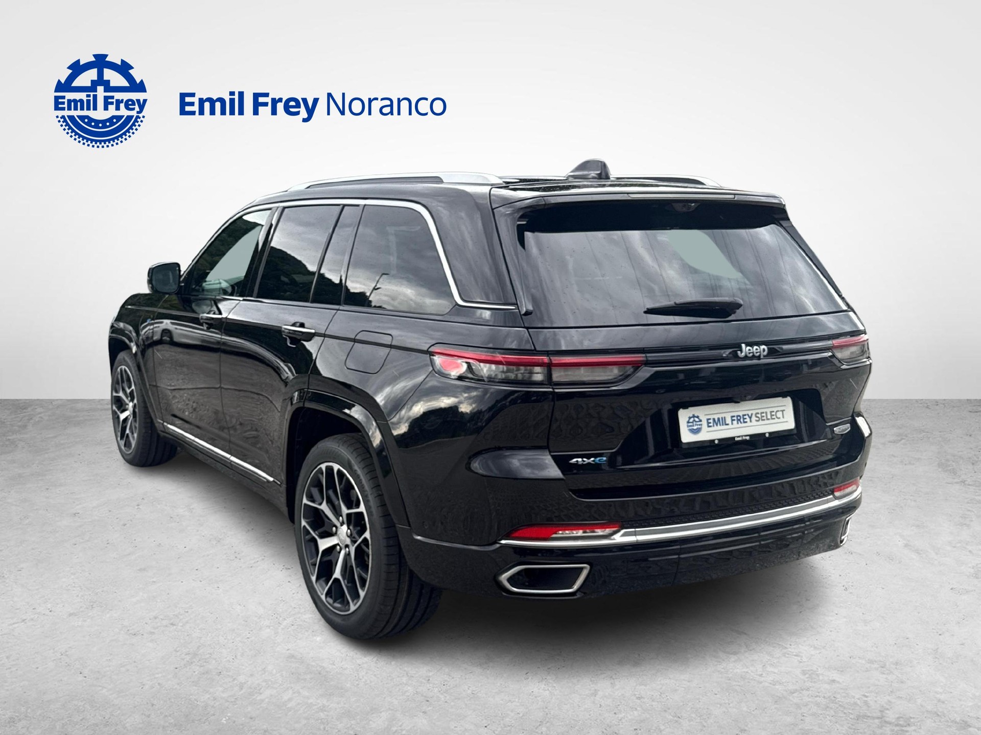 JEEP Grand Cherokee 2.0 Turbo Summit Reserve 4xe - Gancio traino amovibile e pneumatici invernali inclusi-image-3
