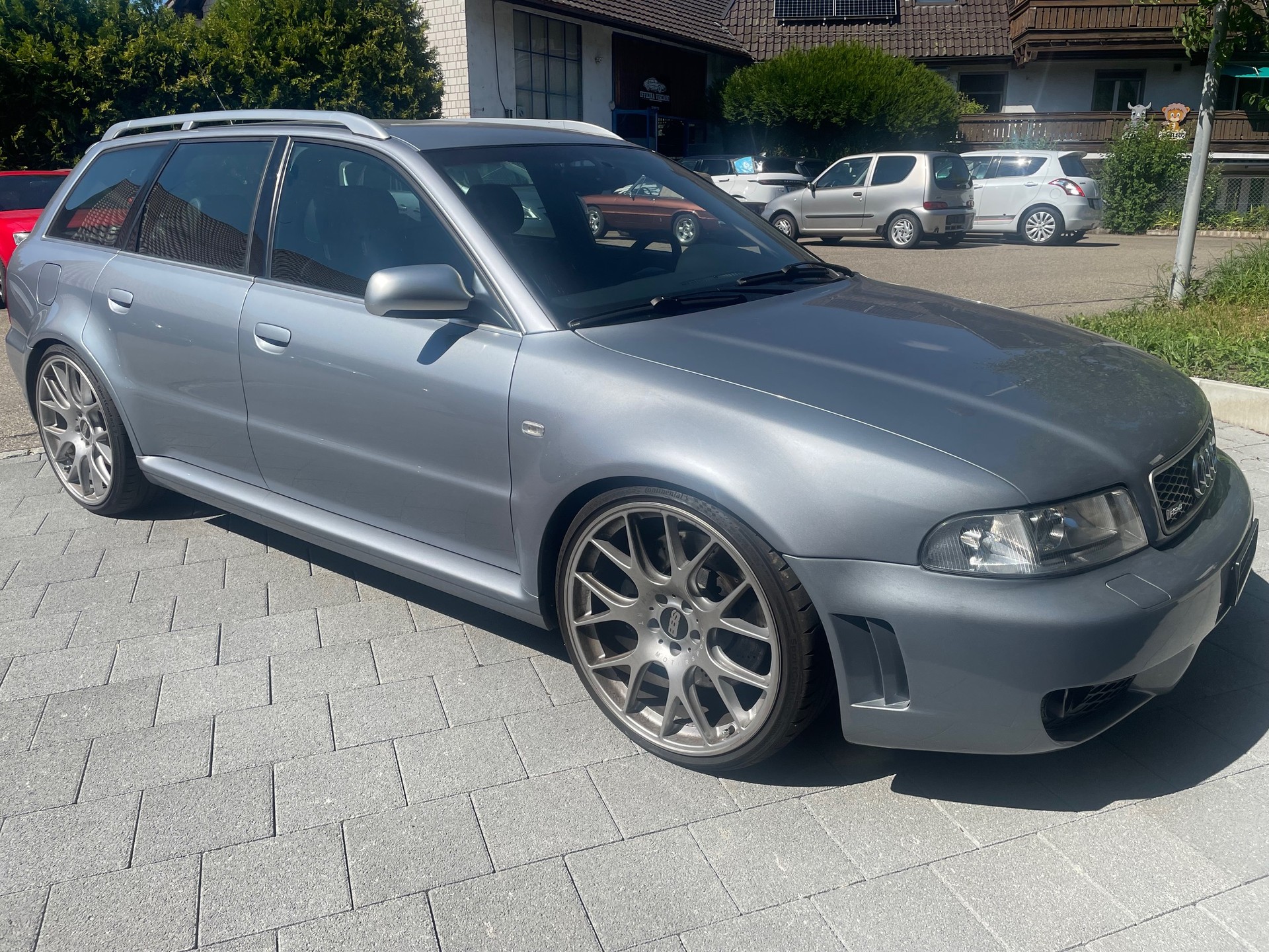 AUDI RS4 Avant quattro, 380 PS, 6 Gang, 4X4 quattro, Leder, Sitzh., CH-Auto, MFK NEU-image-0