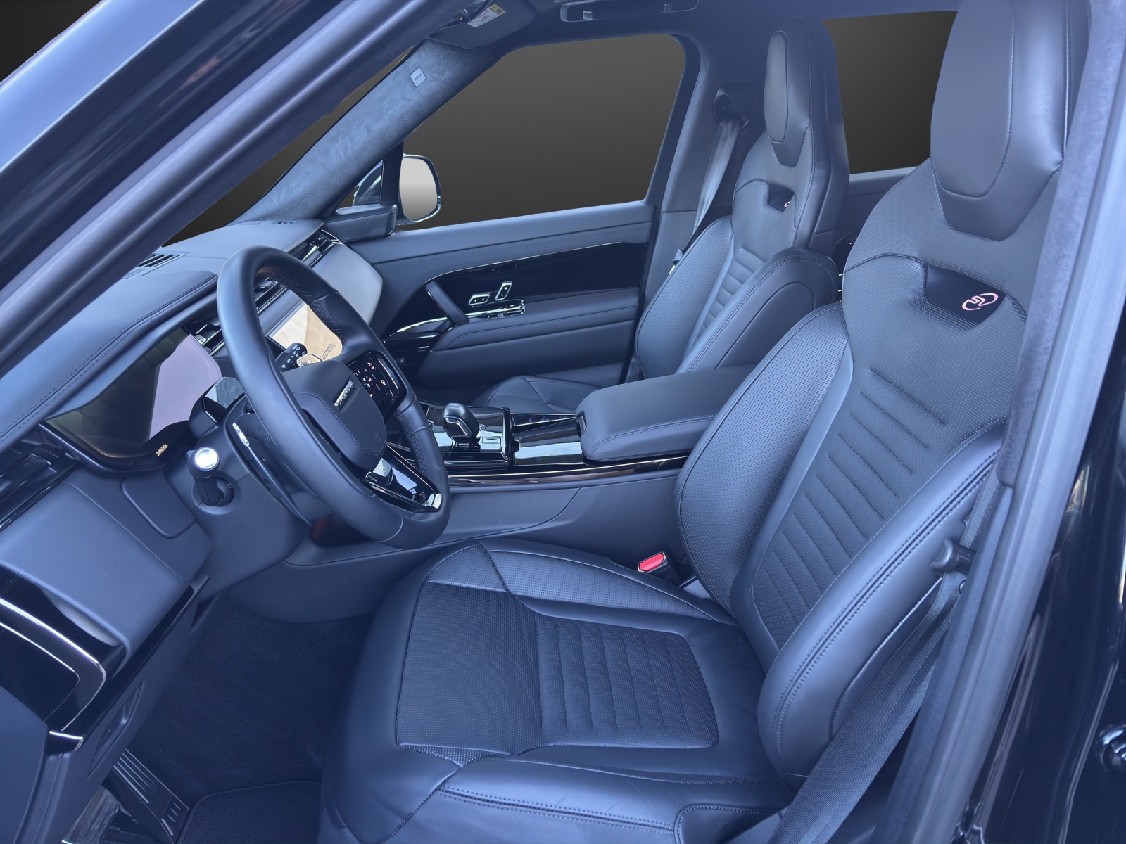 LAND ROVER Range Rover Sport P635 4.4 V8 SV Black-image-9