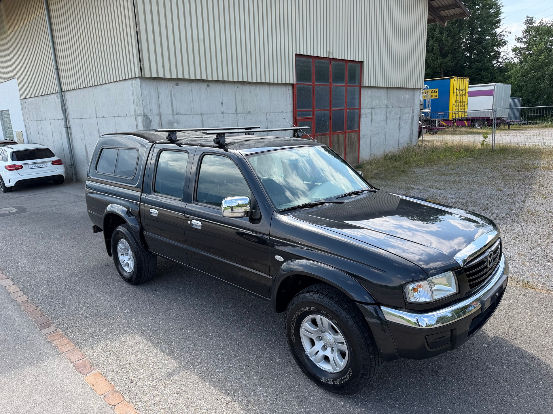 MAZDA B 2500TD 4x4 DoubleCab. Hurricane-image-2