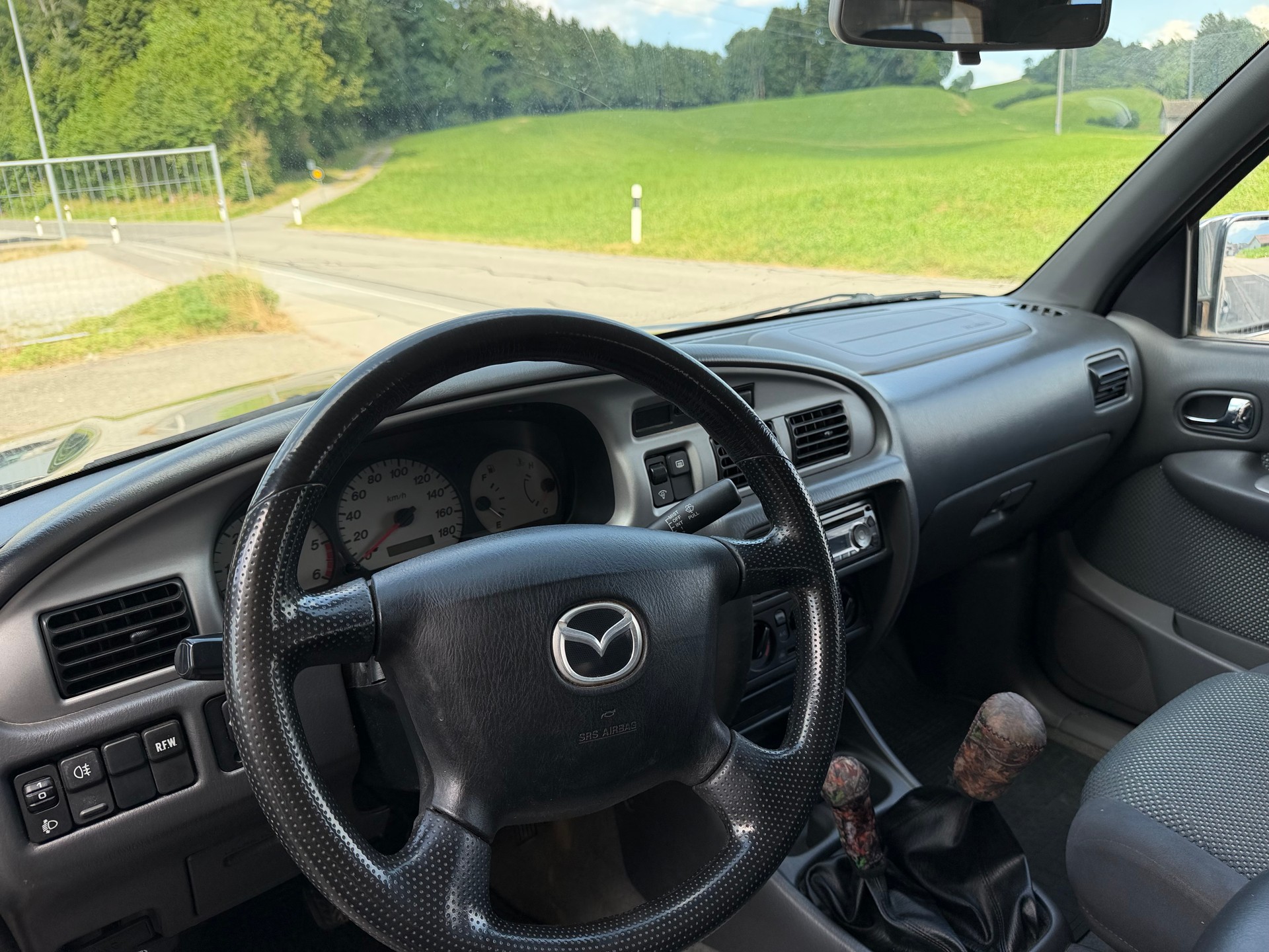 MAZDA B 2500TD 4x4 DoubleCab. Hurricane-image-8