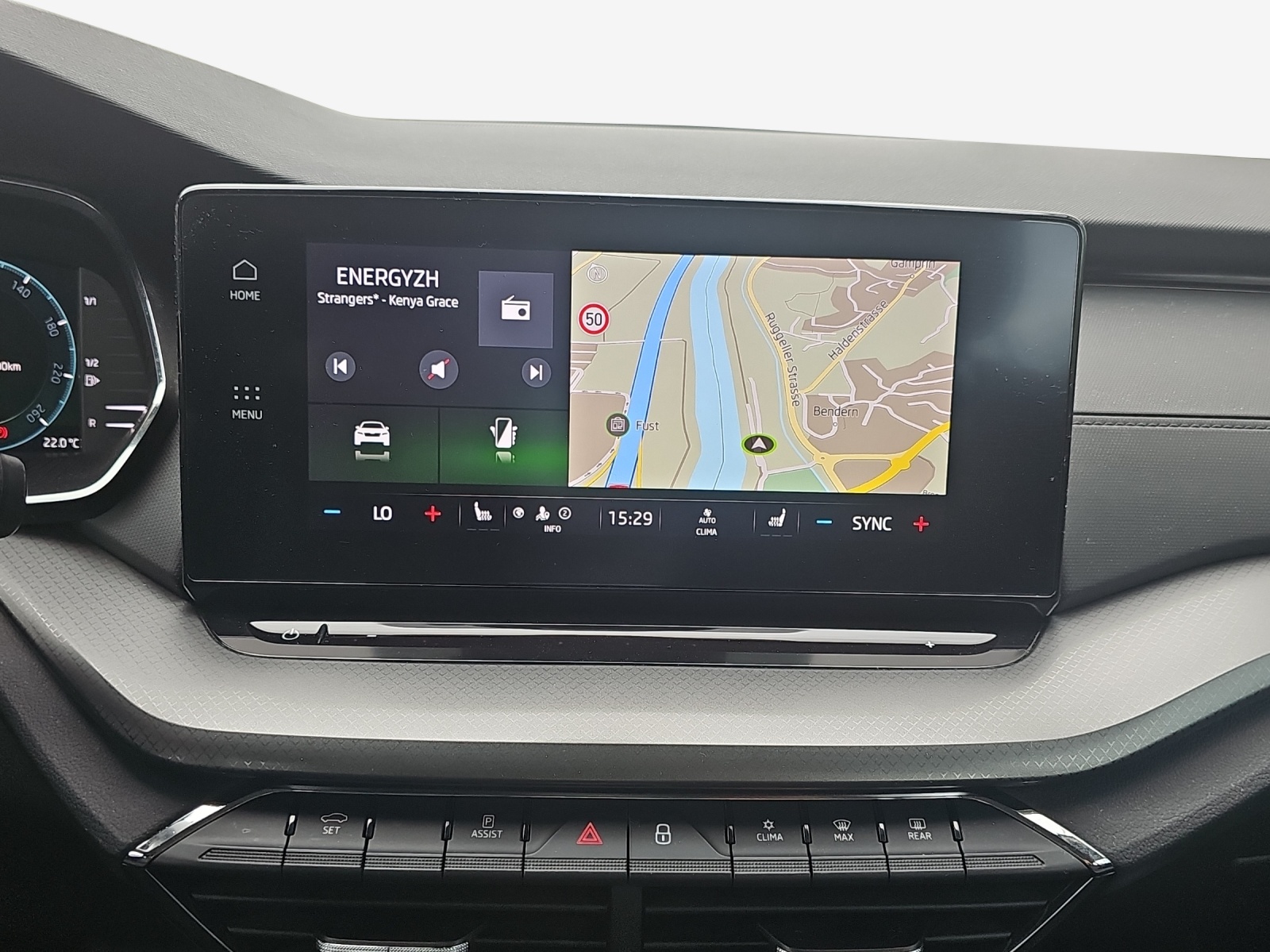 SKODA Octavia Combi 2.0 TDI DSG Ambition 4x4-image-9