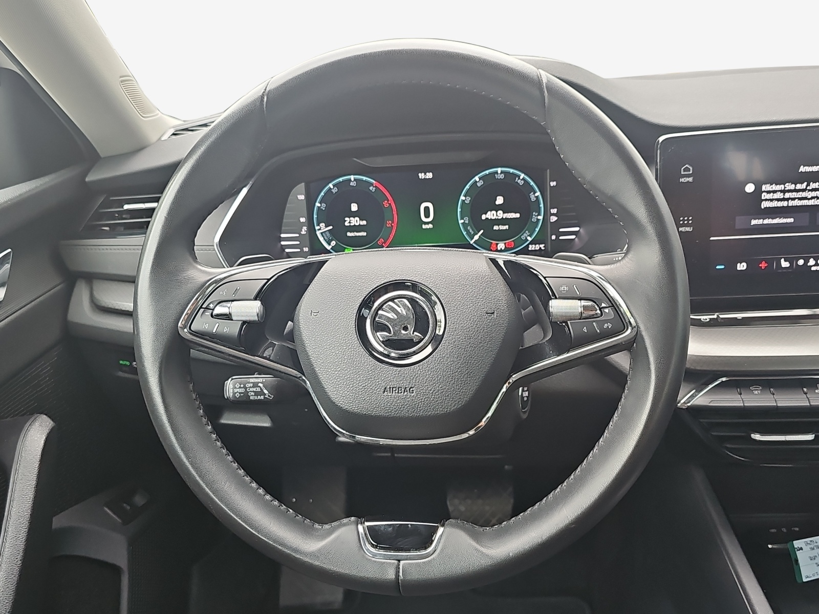 SKODA Octavia Combi 2.0 TDI DSG Ambition 4x4-image-8