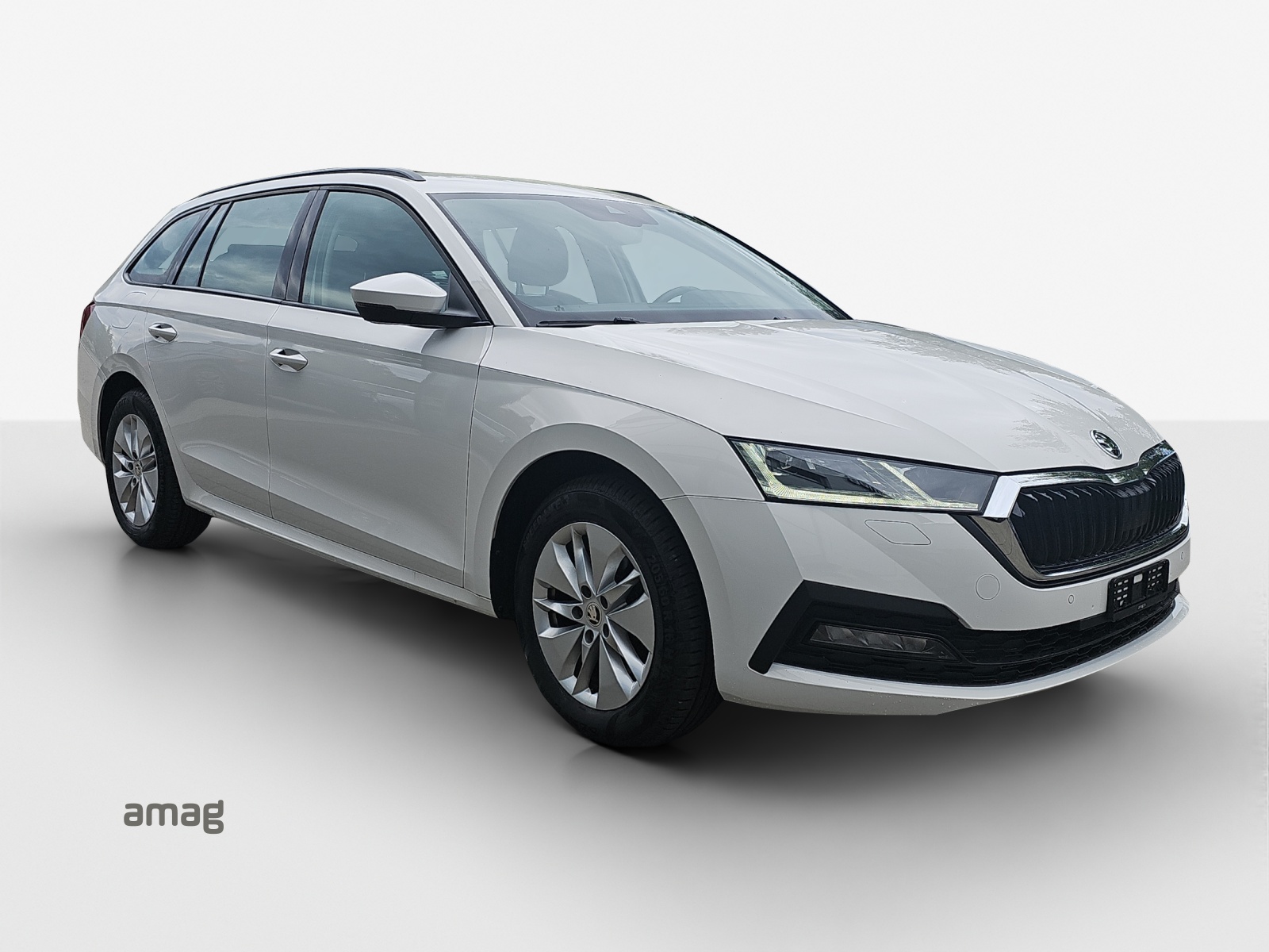 SKODA Octavia Combi 2.0 TDI DSG Ambition 4x4-image-4