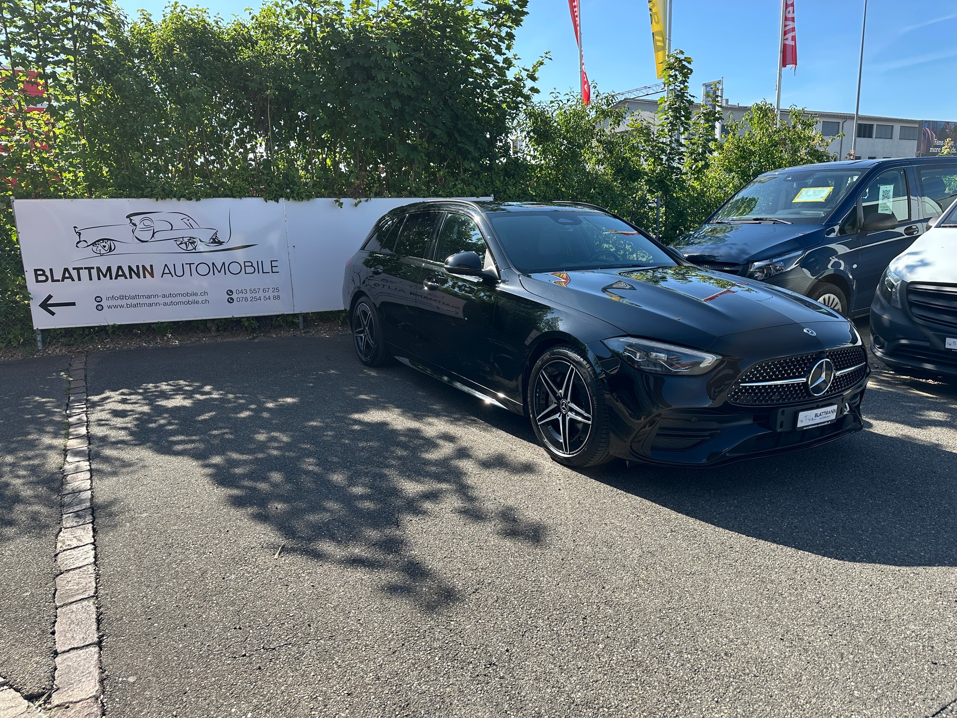 MERCEDES-BENZ C 200 d T AMG Line-image-0