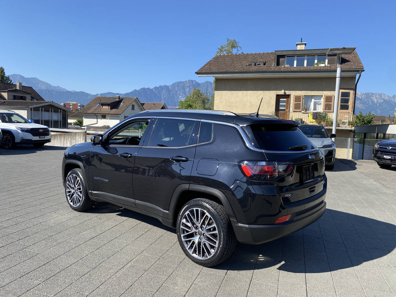JEEP Compass 1.3 Limited 4xe-image-2