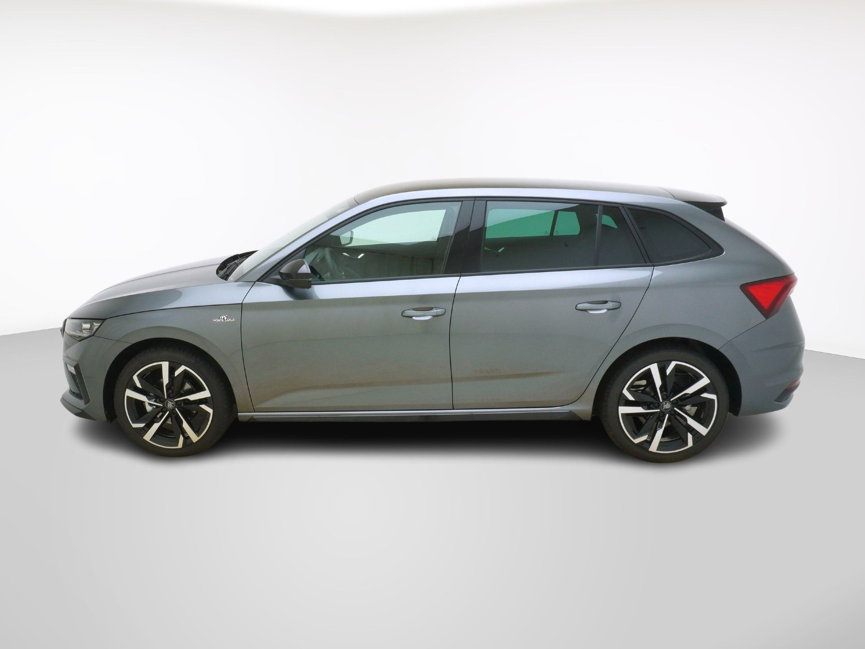 SKODA Scala 1.5 TSI Monte Carlo DSG-image-1