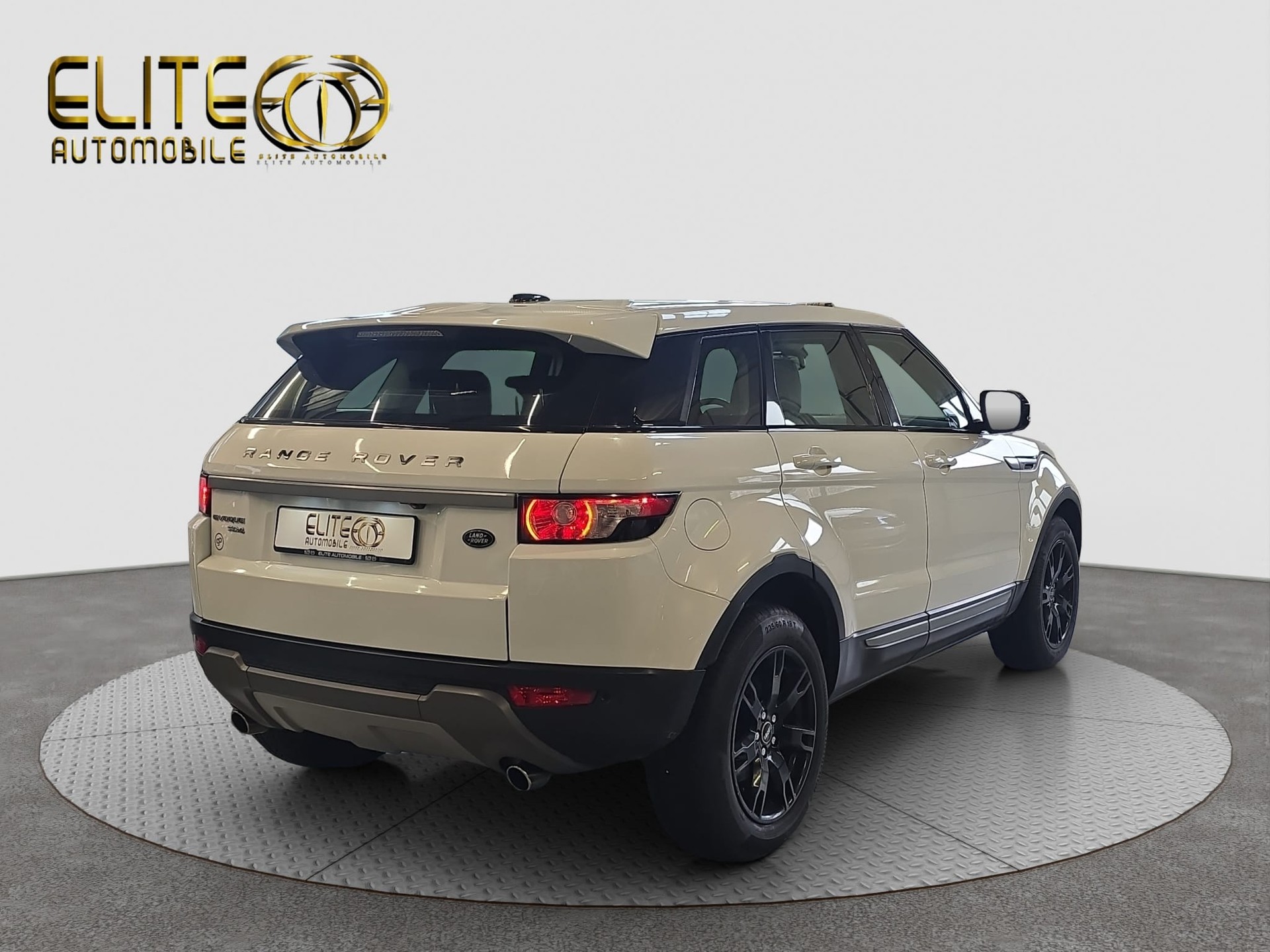 LAND ROVER Range Rover Evoque 2.2 SD4 Pure AT6-image-8