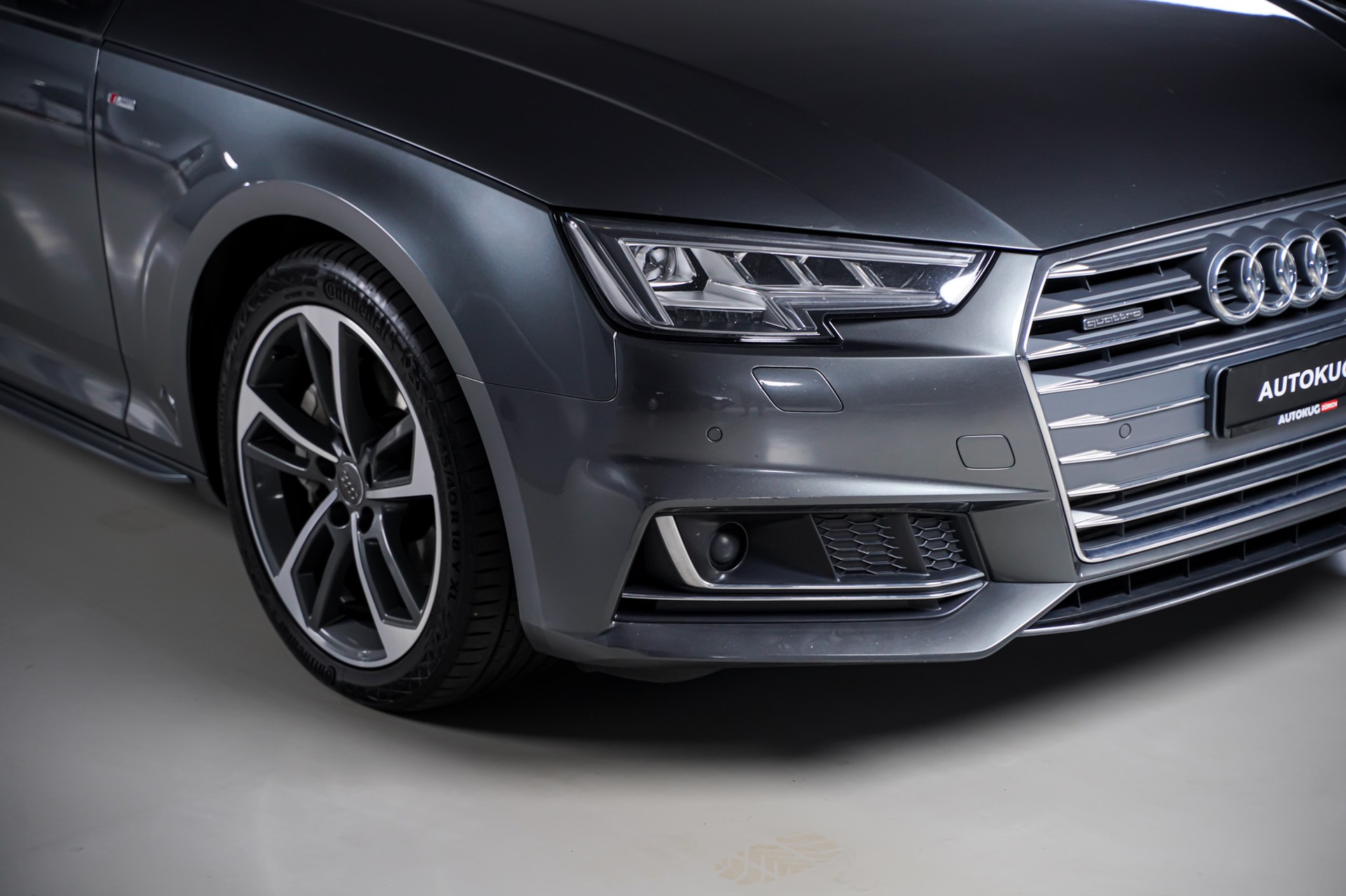 AUDI A4 Avant 3.0 TDI S-Line quattro S-tronic-image-3