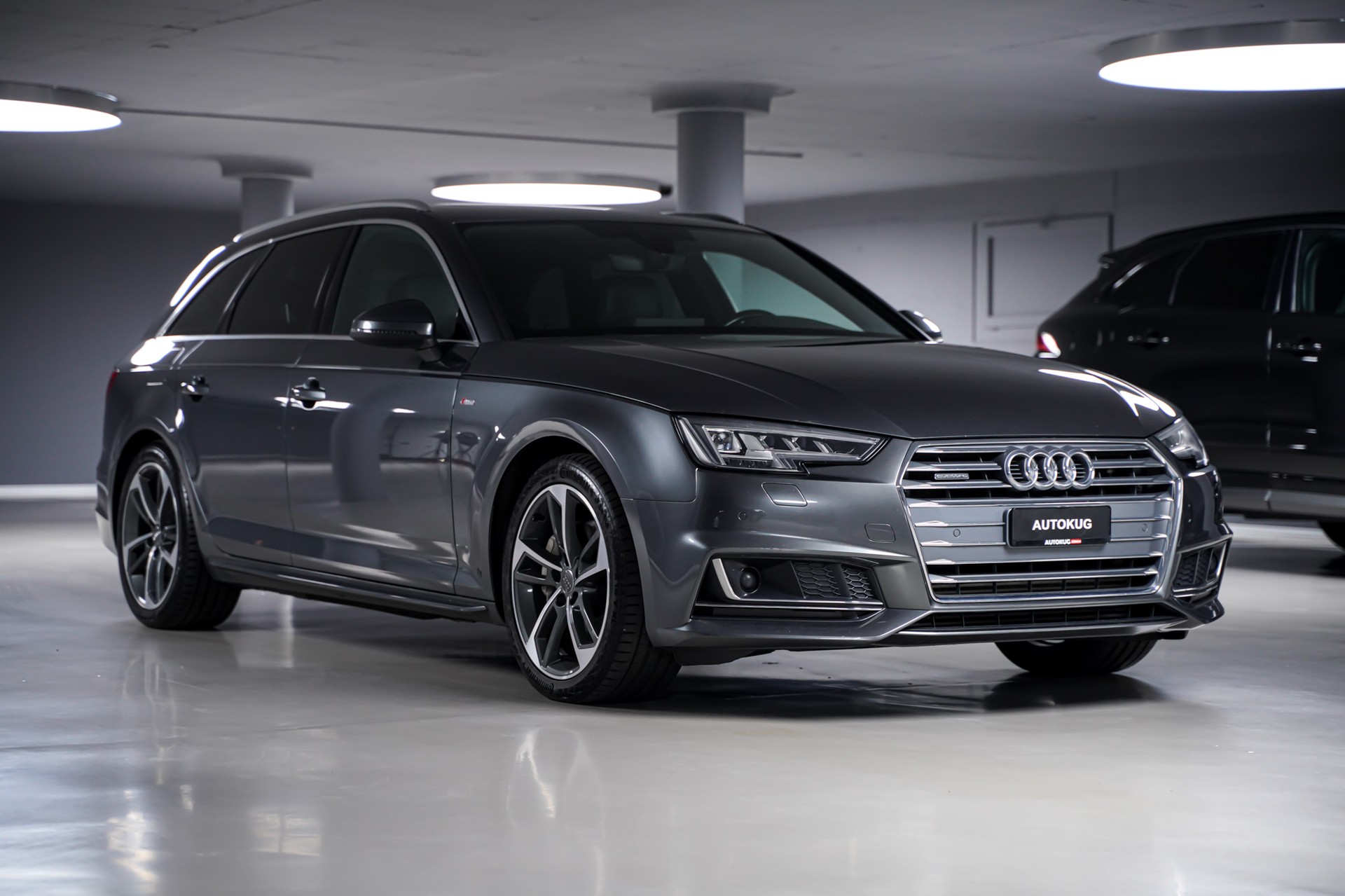 AUDI A4 Avant 3.0 TDI S-Line quattro S-tronic-image-2