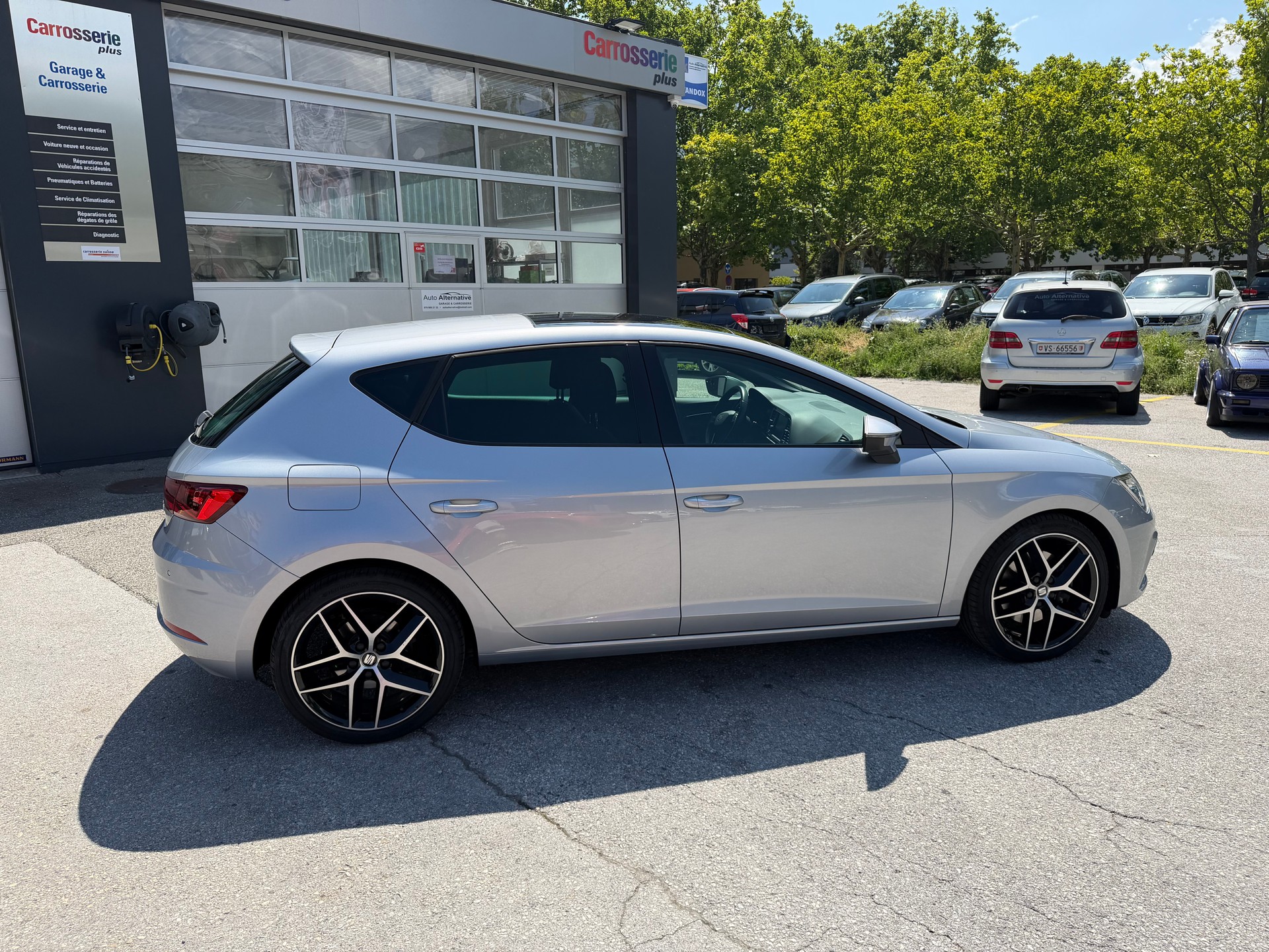 SEAT Leon 2.0 TSI FR DSG-image-2