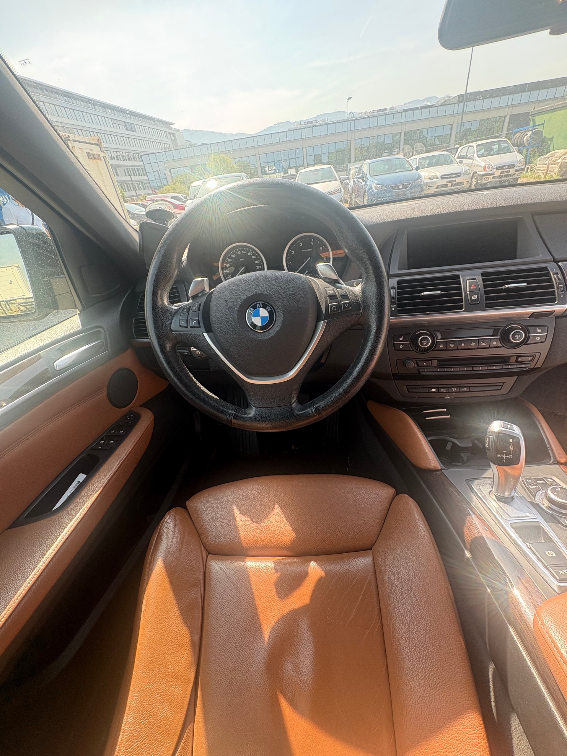BMW X6 xDrive 50i Steptronic-image-5