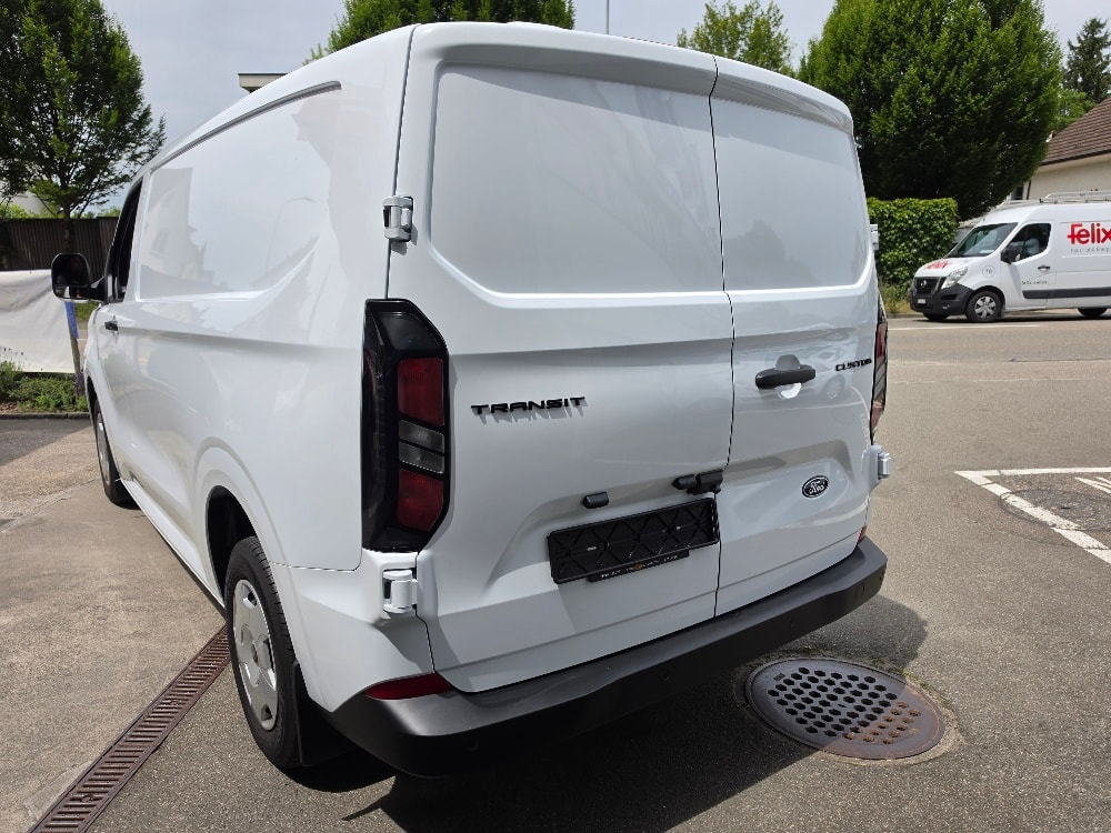 FORD Transit Custom Van 280 L1H1 Trend LeadIn-image-5
