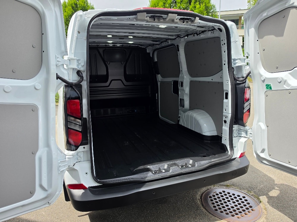 FORD Transit Custom Van 280 L1H1 Trend LeadIn-image-6
