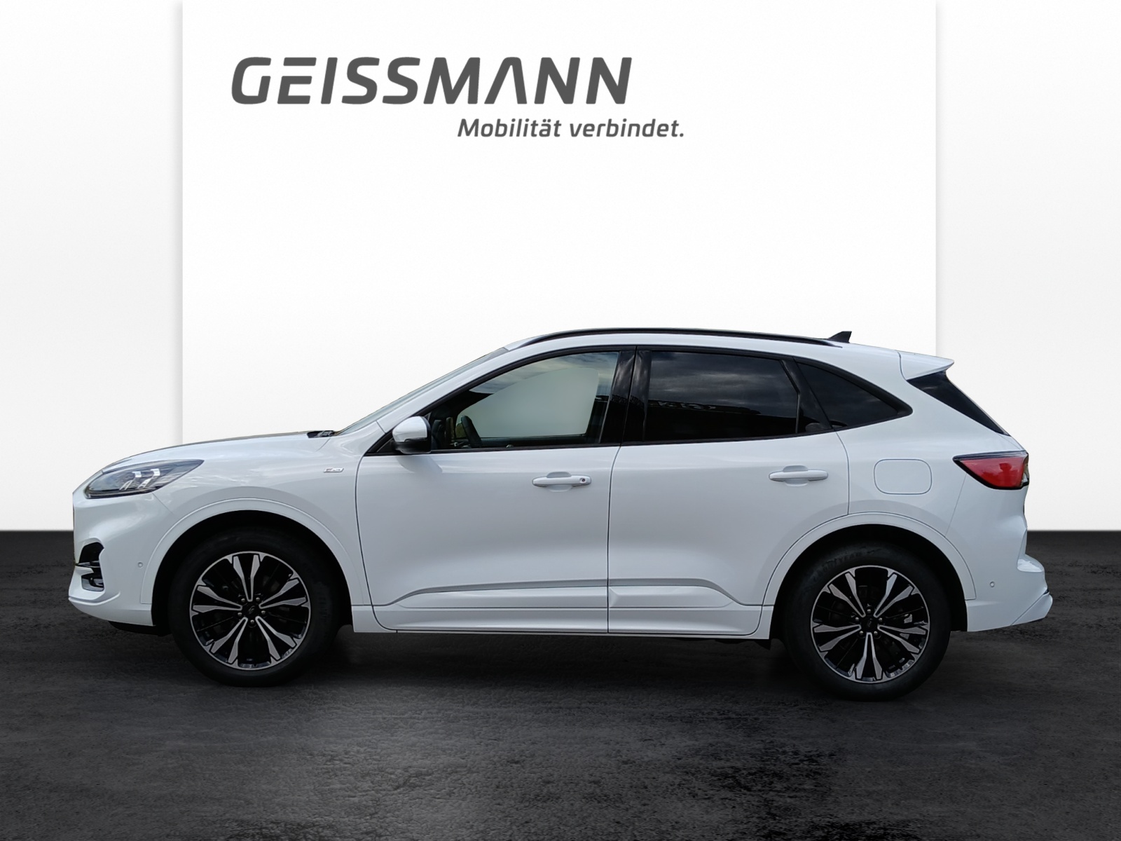FORD Kuga 2.5 Hybrid ST-Line X 4x4-showroom-element-1