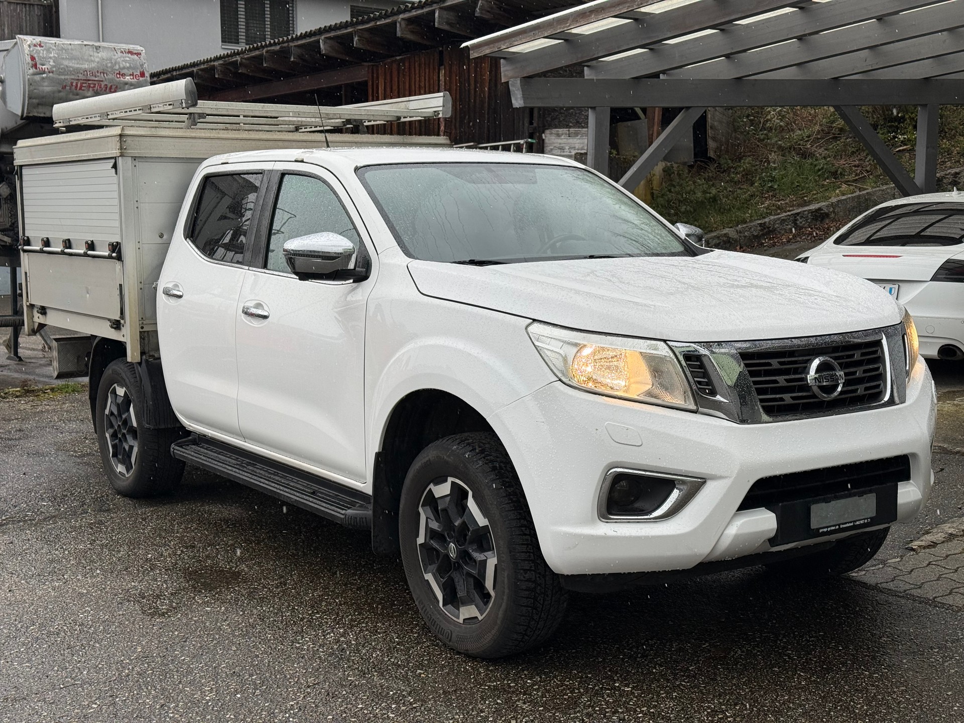 NISSAN Navara Double Cab Visia 2.3 dCi 4WD-image-1