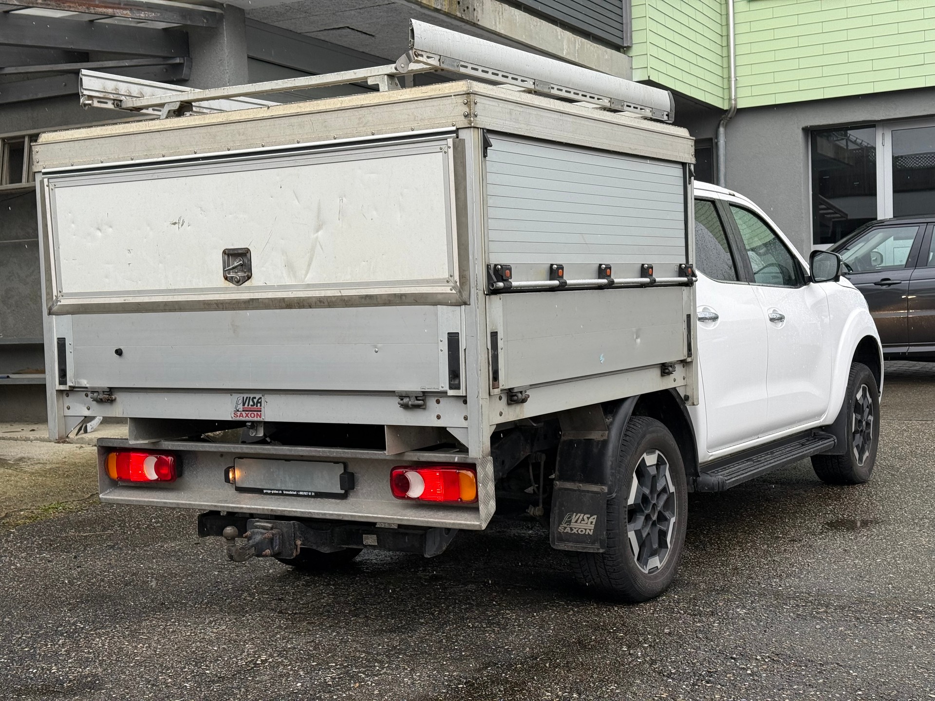 NISSAN Navara Double Cab Visia 2.3 dCi 4WD-image-3