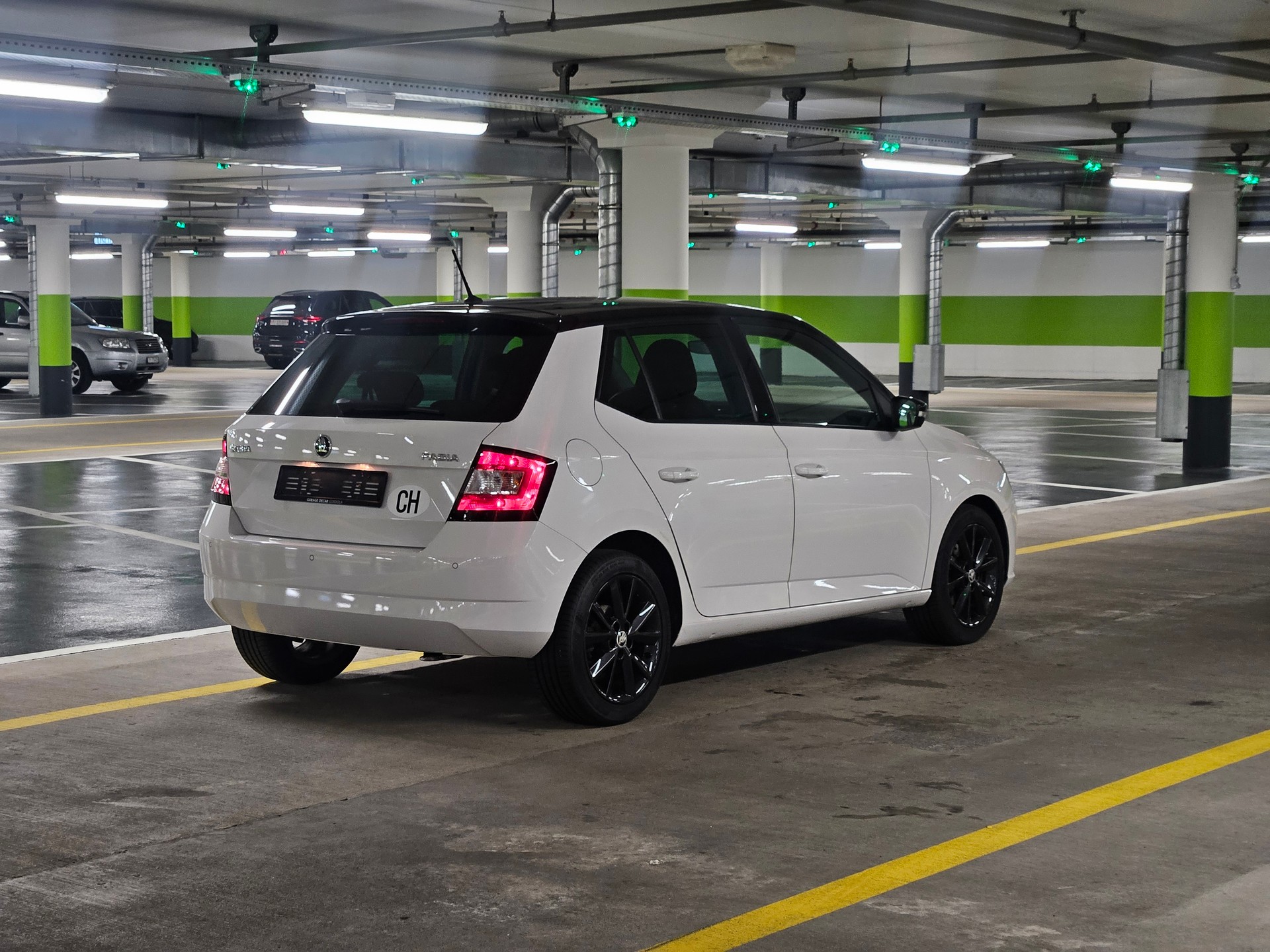 SKODA 1.2 TSI Style-image-4