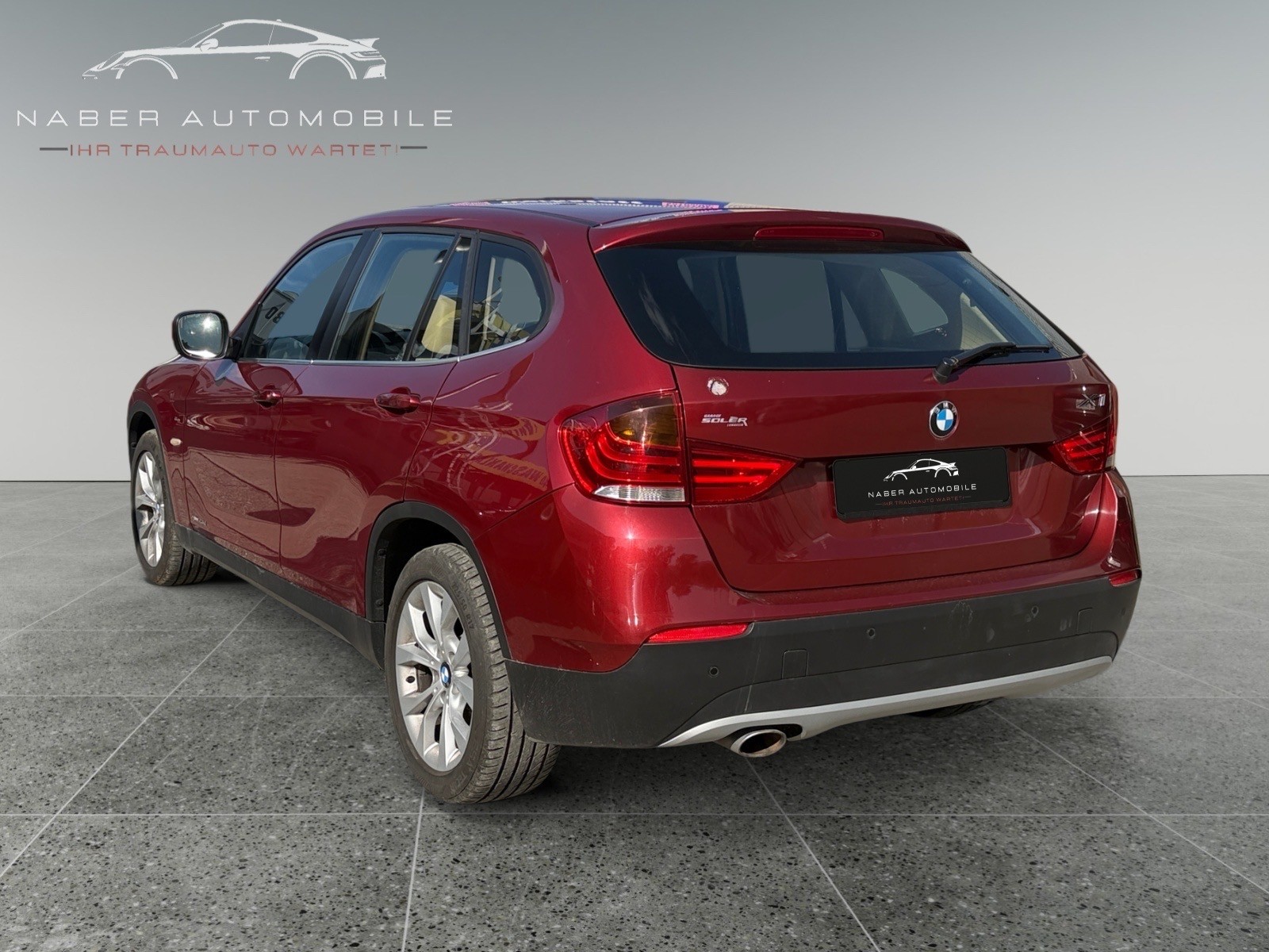 BMW X1 xDrive 23d Steptronic*FRISCH SERVICE*AB MFK* AHK*-image-2